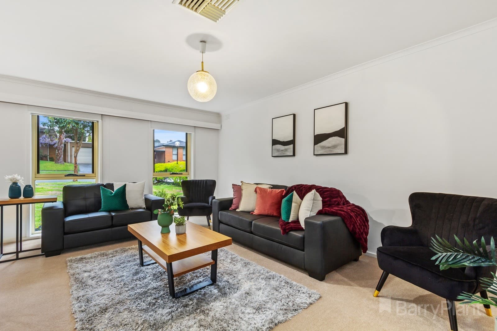 27 Sampson Drive, Mount Waverley, VIC 3149, Mount Waverley - Thumbnail 2