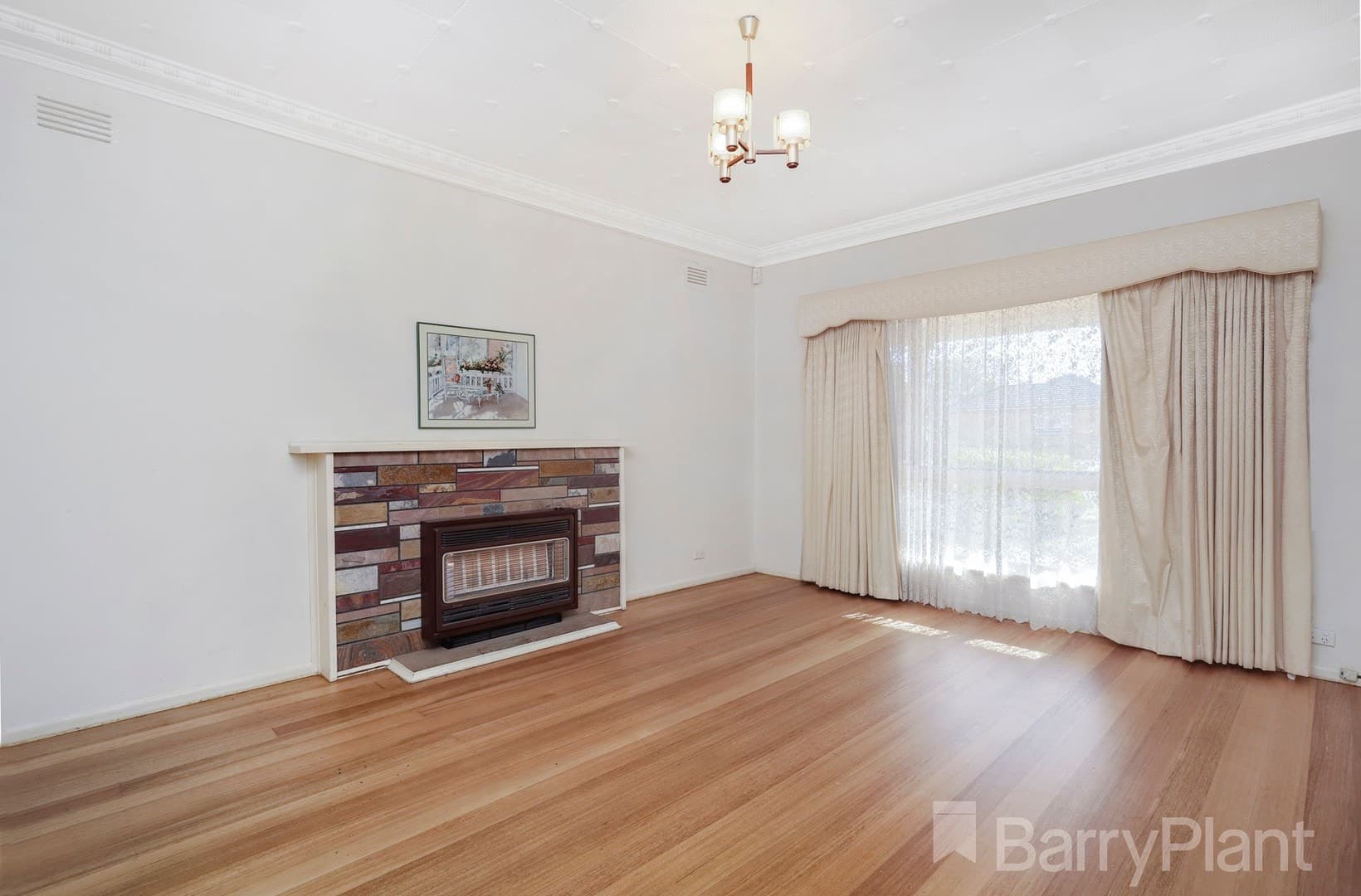 77 Mayne Street, Sunshine West, VIC 3020, Sunshine West - Thumbnail 2