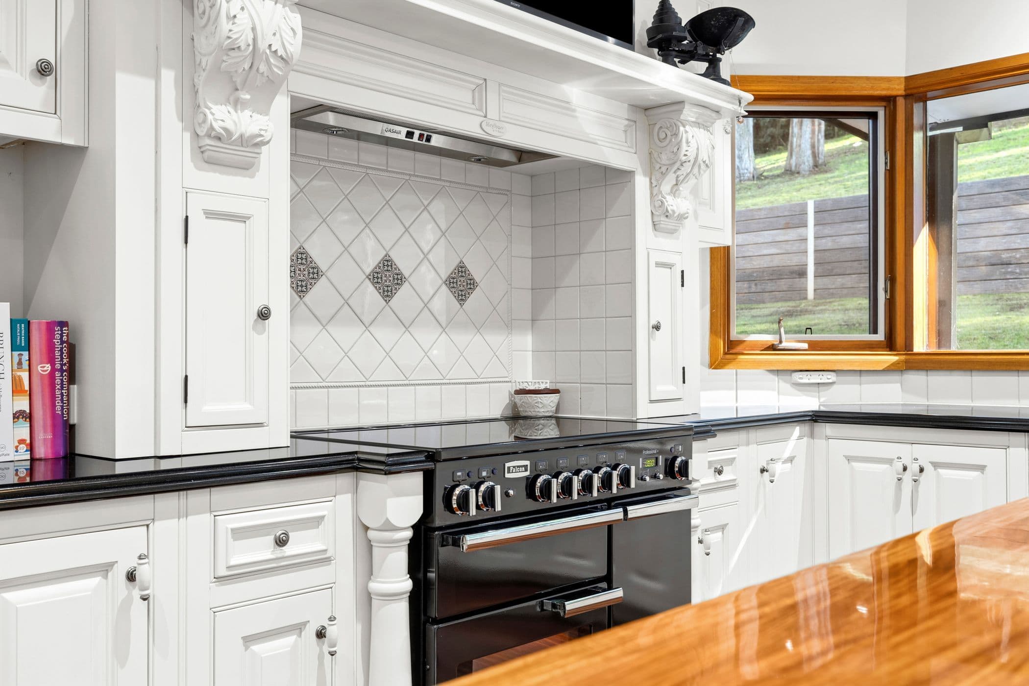 92 Douglas Road, Mount Macedon VIC 3441, Mount Macedon - Thumbnail 8