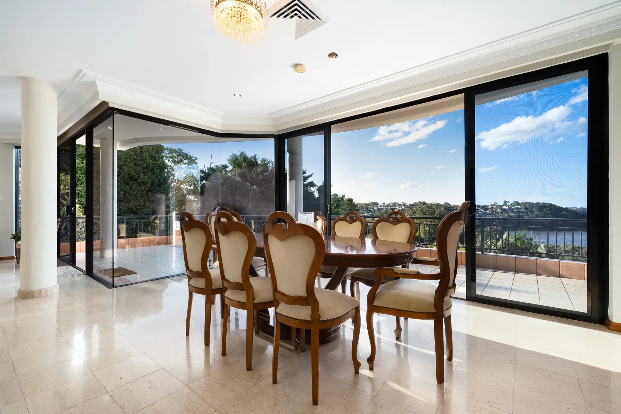 64 Hobart Place, Illawong NSW 2234, Illawong - Thumbnail 4