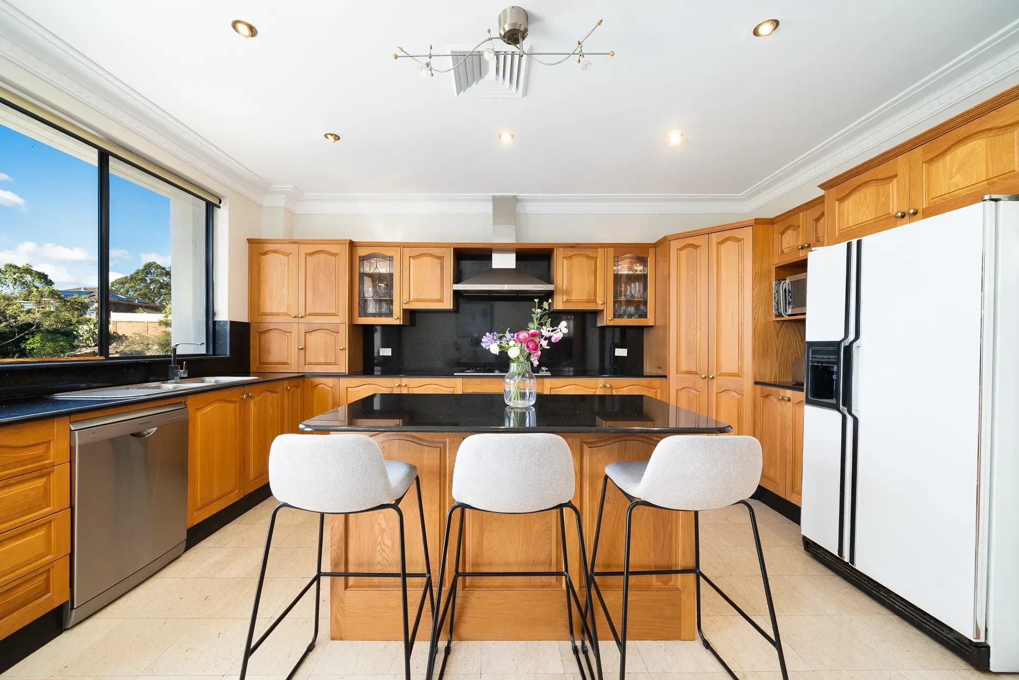 64 Hobart Place, Illawong NSW 2234, Illawong - Thumbnail 5