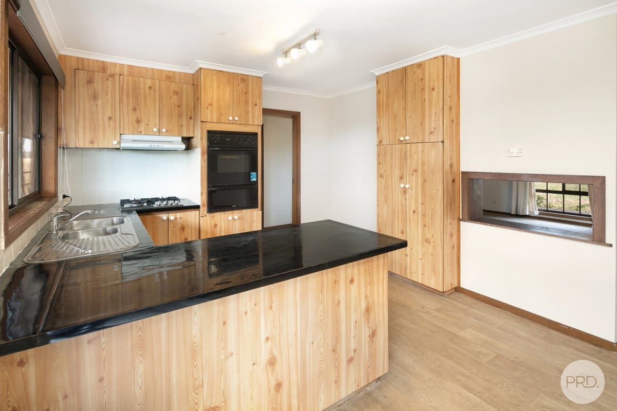 49 Hopgoods Road, CLARENDON VIC 3352, Clarendon Property Image - Thumbnail 3