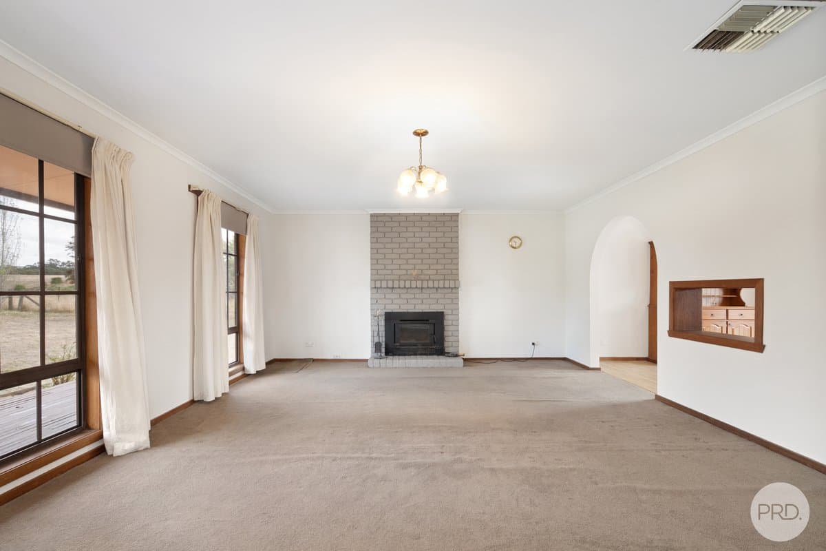 49 Hopgoods Road, CLARENDON VIC 3352, Clarendon Property Image - Thumbnail 5