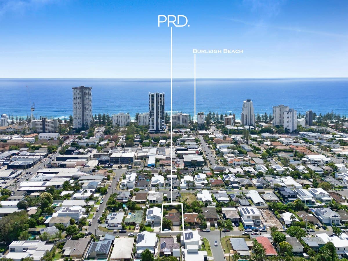 16 Warrina Crescent, Burleigh Waters QLD 4220, Burleigh Waters - Image 1