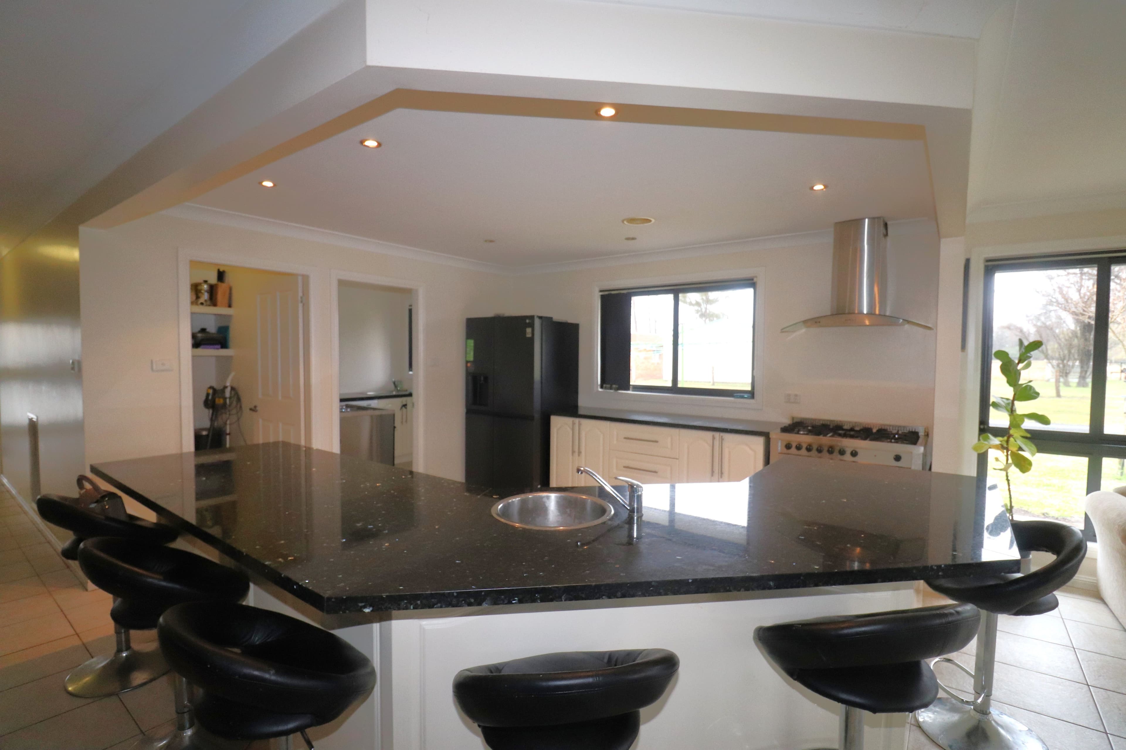 423 Grey Street, Glen Innes NSW 2370, Glen Innes - Thumbnail 4