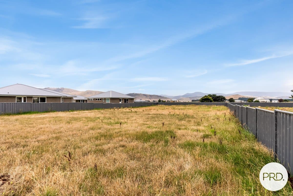 2 Burnett Street, KEMPTON TAS 7030, Kempton - Thumbnail 6