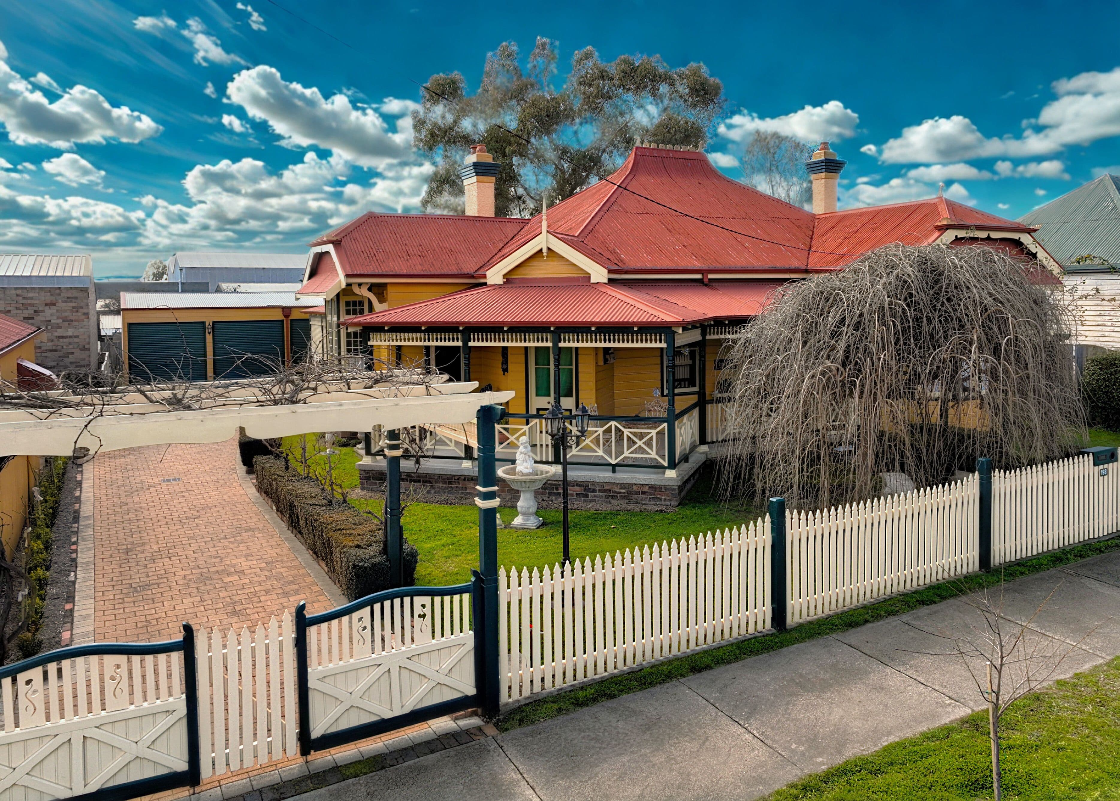 198 Lang Street, Glen Innes NSW 2370, Glen Innes - Image 1