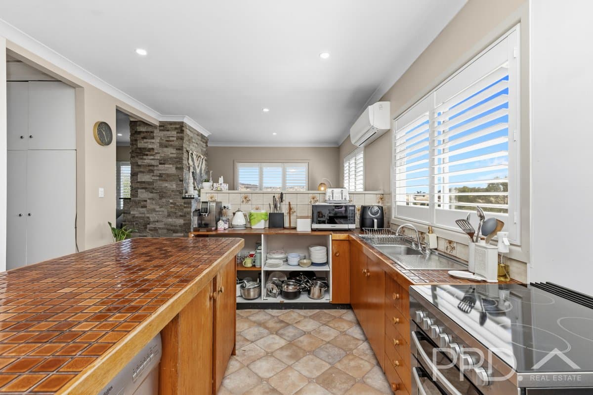 38 Clarke Street, TUMUT NSW 2720, Tumut - Thumbnail 8