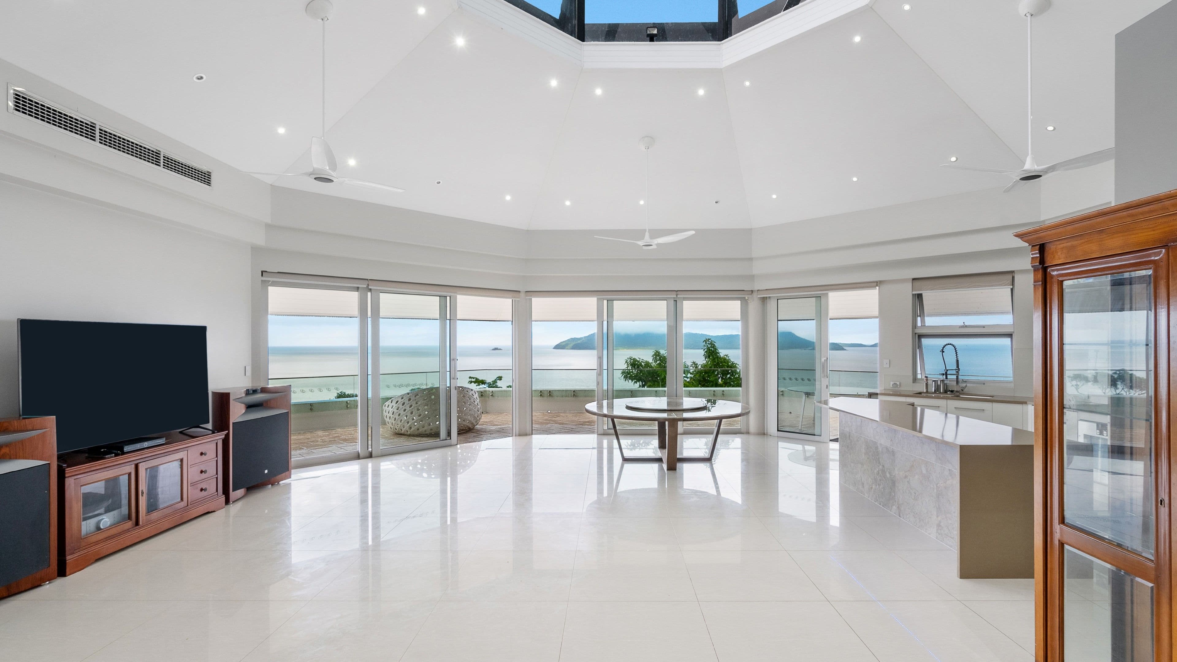 4 Explorers Drive, SOUTH MISSION QLD 4852, South Mission Beach - Thumbnail 8
