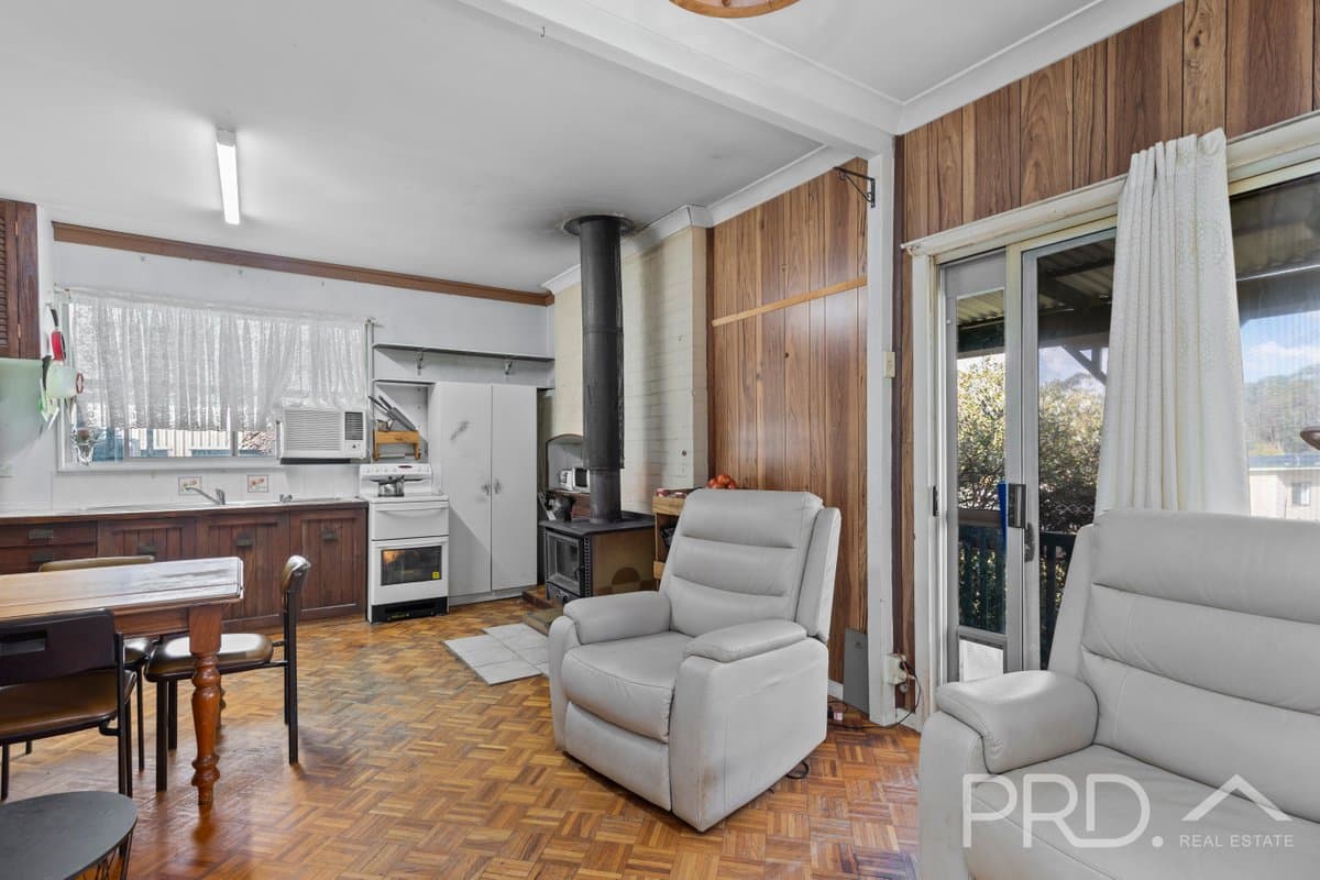 59 Mill Road, BATLOW NSW 2730, Batlow - Thumbnail 3