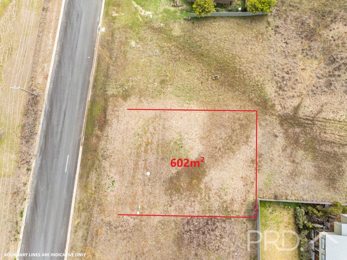 306 / 370 Queens Street, Melbourne, Tumut - Thumbnail 2