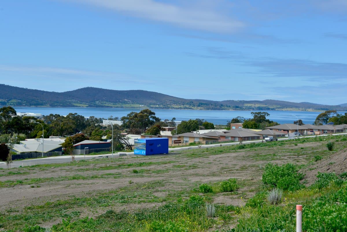 6 Dontay Drive, ROKEBY TAS 7019, Rokeby - Thumbnail 5