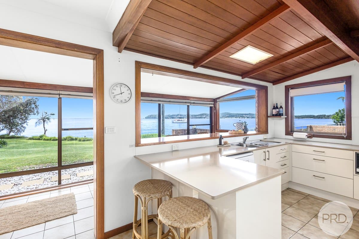 18 Cook Street, SALAMANDER BAY NSW 2317, Salamander Bay - Thumbnail 6