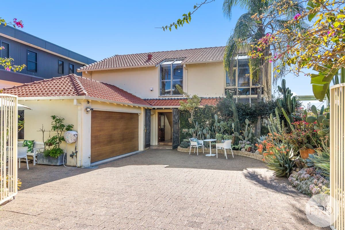 10 Cook Street, SALAMANDER BAY NSW 2317, Salamander Bay - Thumbnail 2