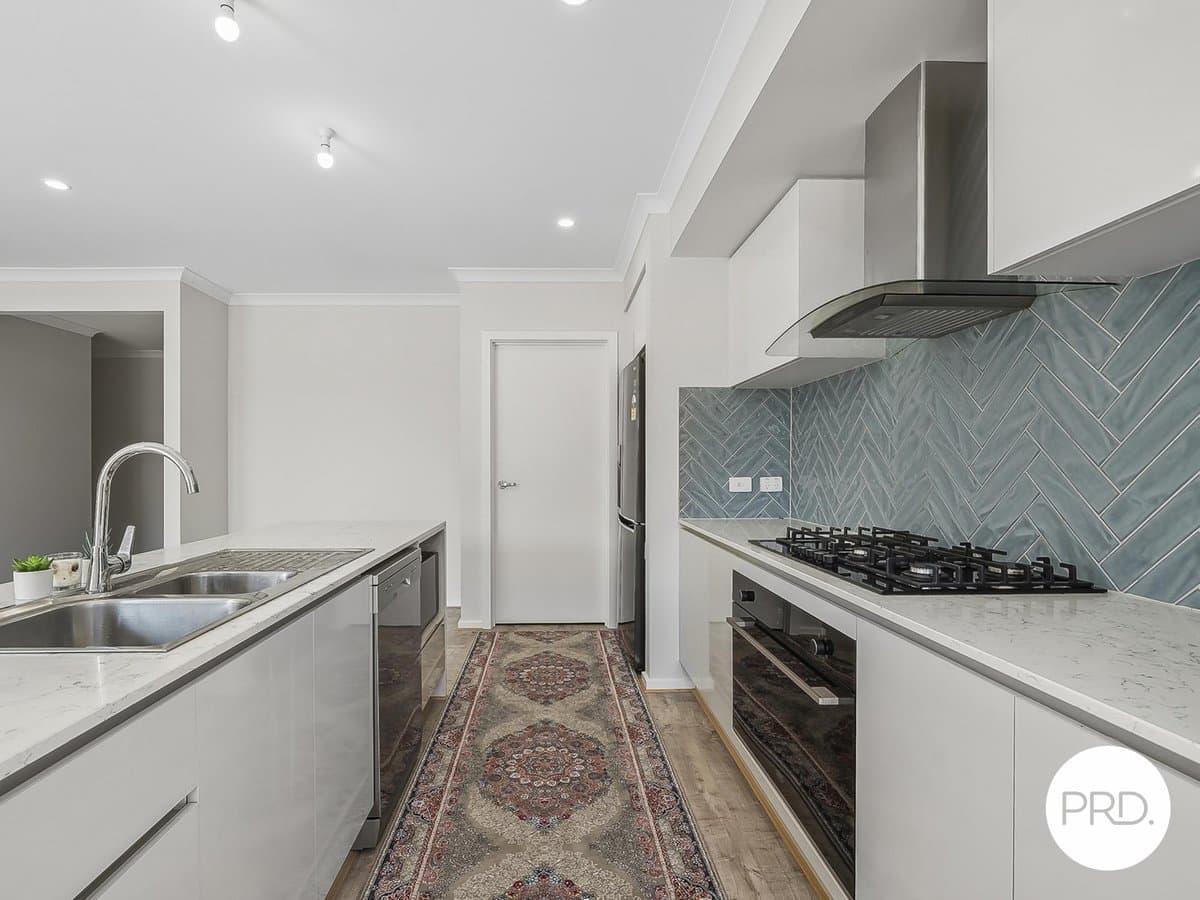 101 Wendouree Drive, KIALLA VIC 3631, Kialla - Thumbnail 5