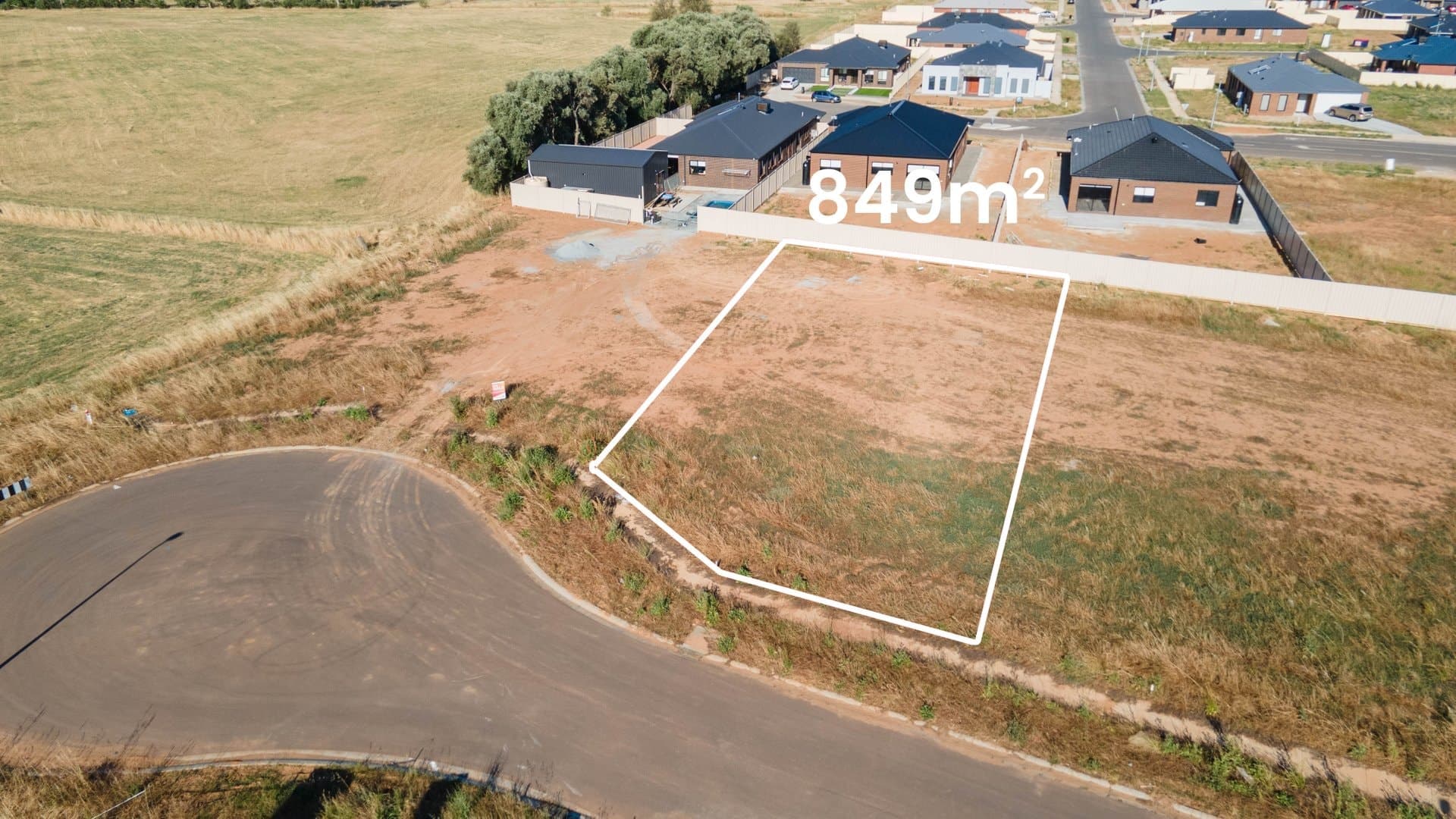 12
                Palace
                Street
            
            
            
            mooroopna
            
            
            VIC,
            3629, Mooroopna - Image 1