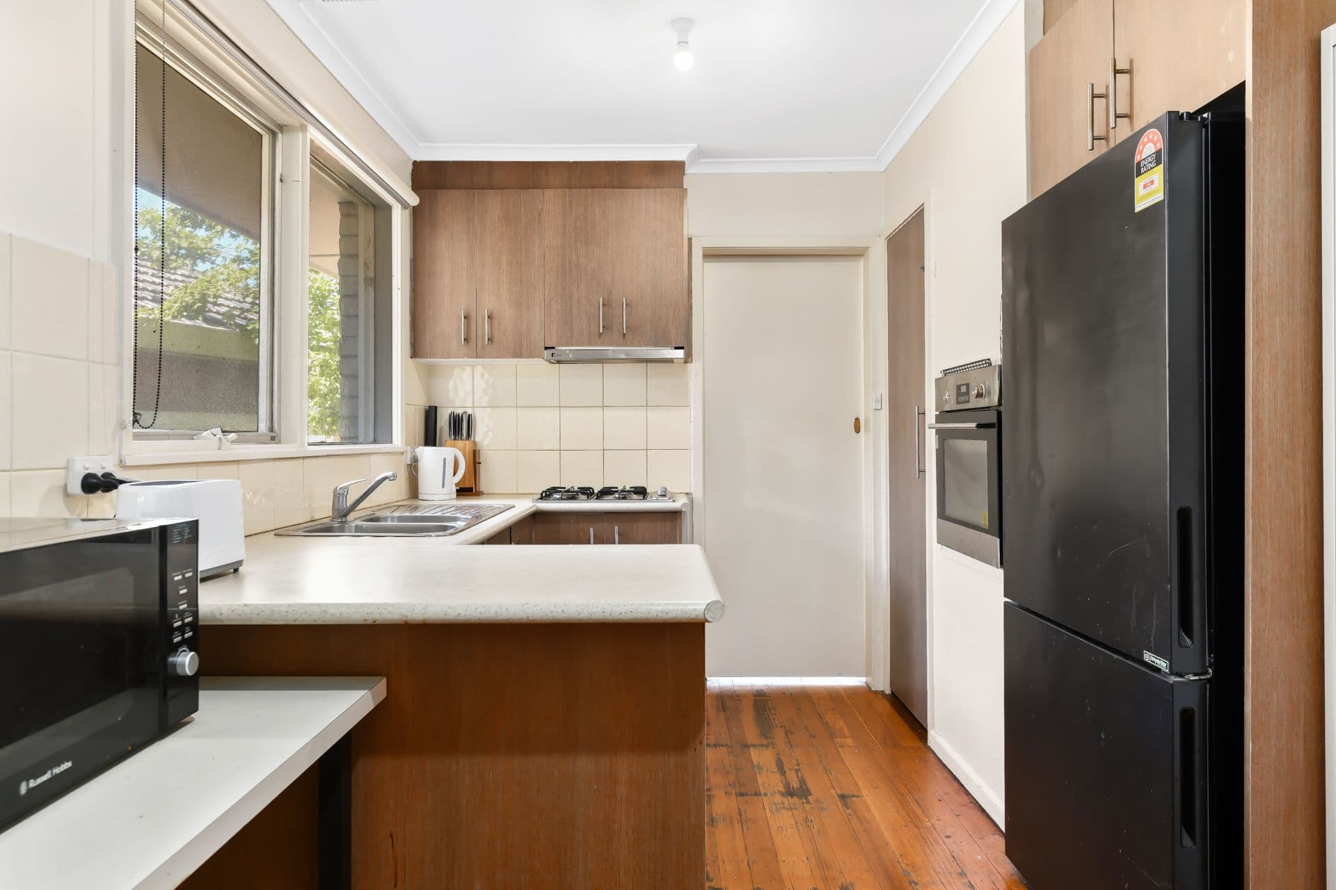 10 Milton Crescent, Mulgrave VIC 3170, Mulgrave - Thumbnail 6