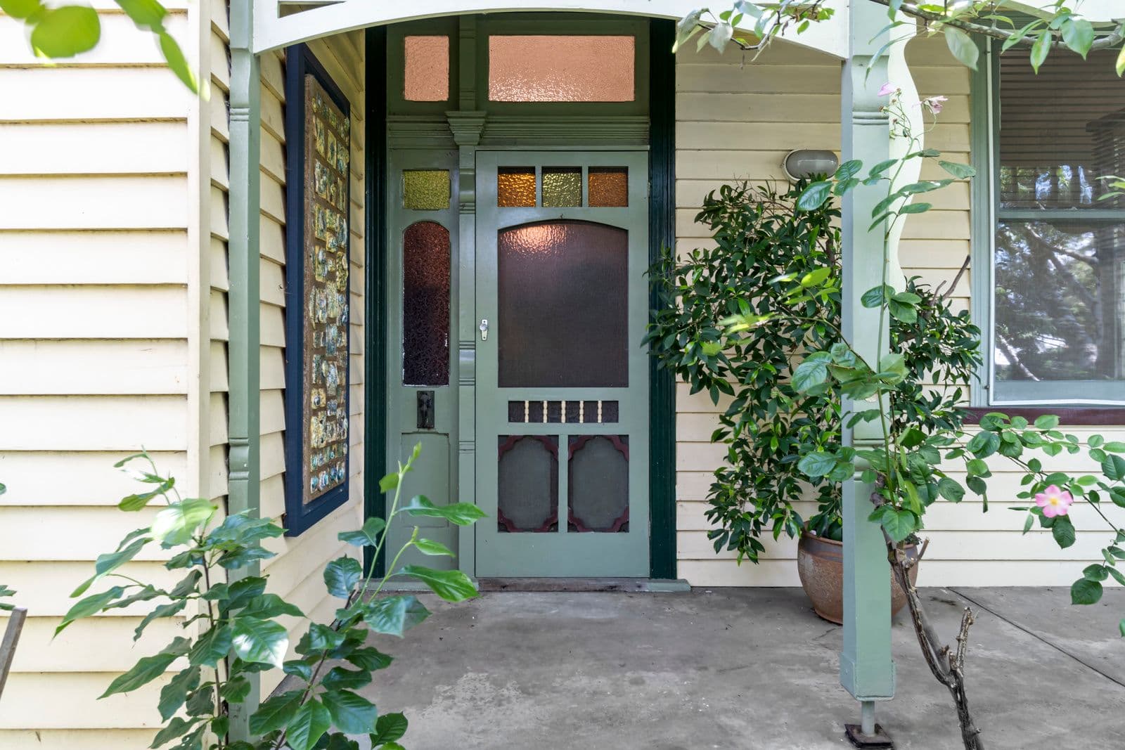 43 Gravesend Street, Colac VIC 3250, Colac - Thumbnail 4