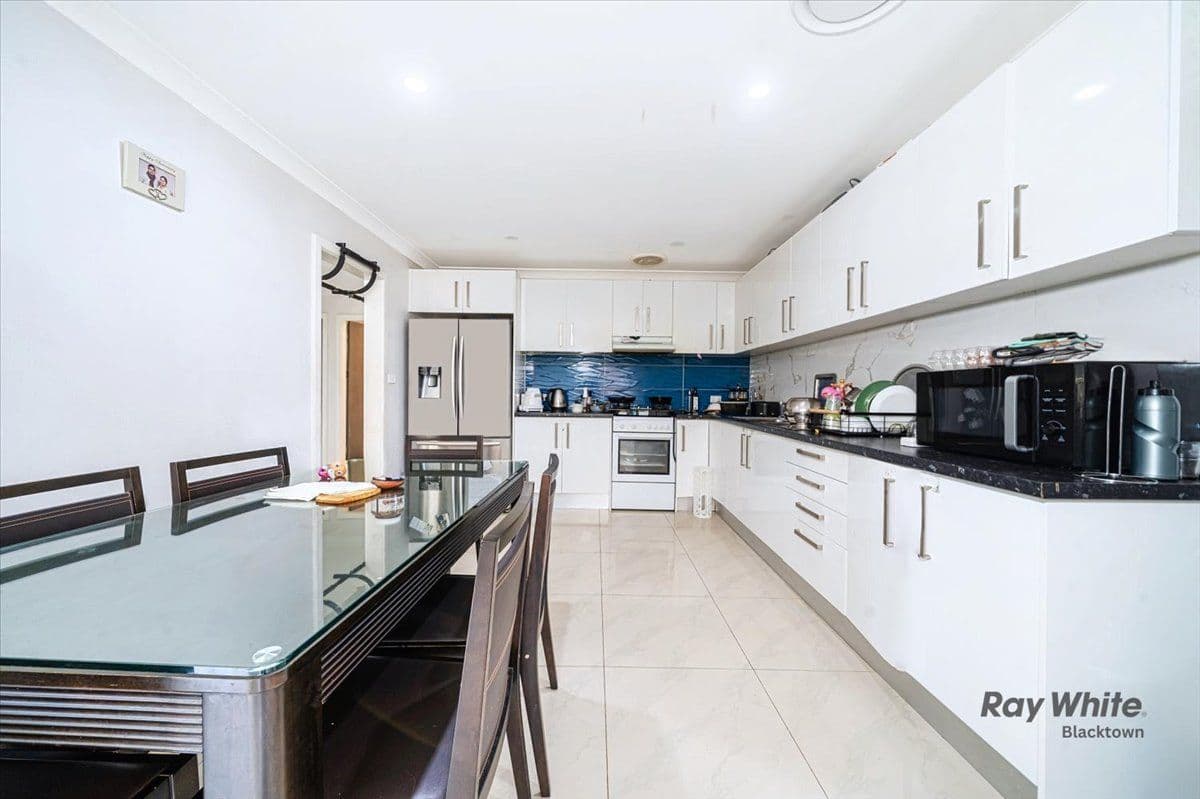 28 & 28A Station Road, Toongabbie NSW 2146, Toongabbie - Thumbnail 3