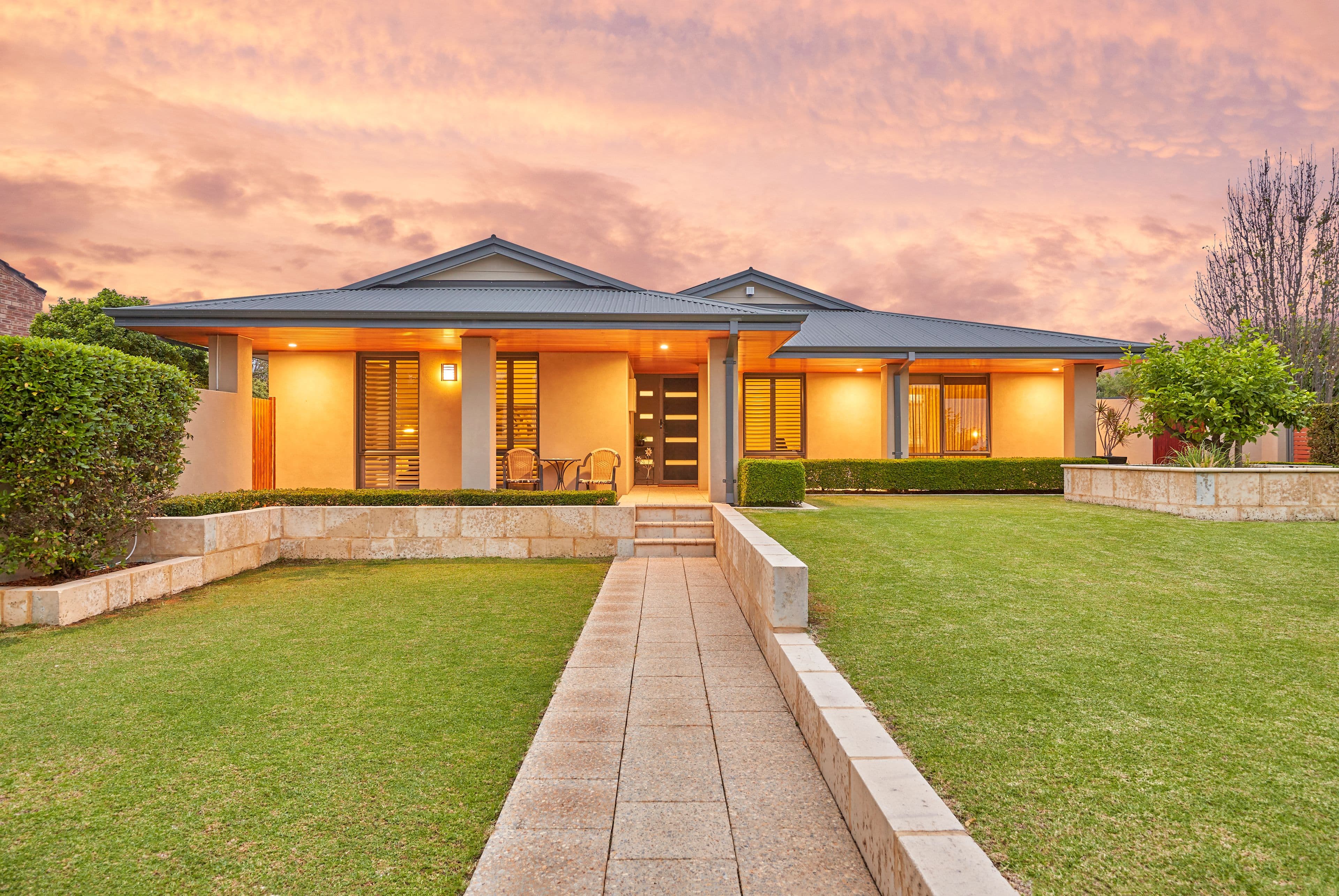 24 Fifth Avenue, Shelley WA 6148, Shelley - Image 1