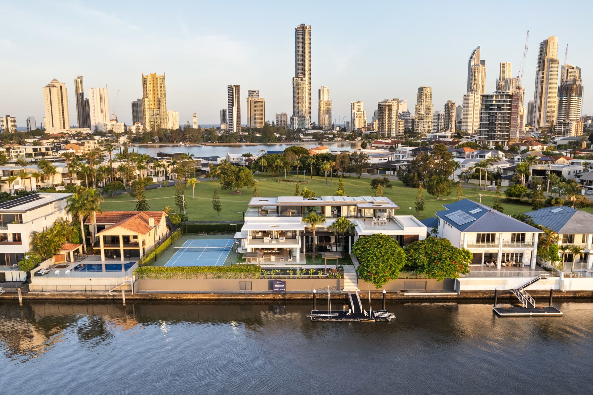 8 Southern Cross Drive, Cronin Island, QLD, 4217, Cronin Island - Image 1