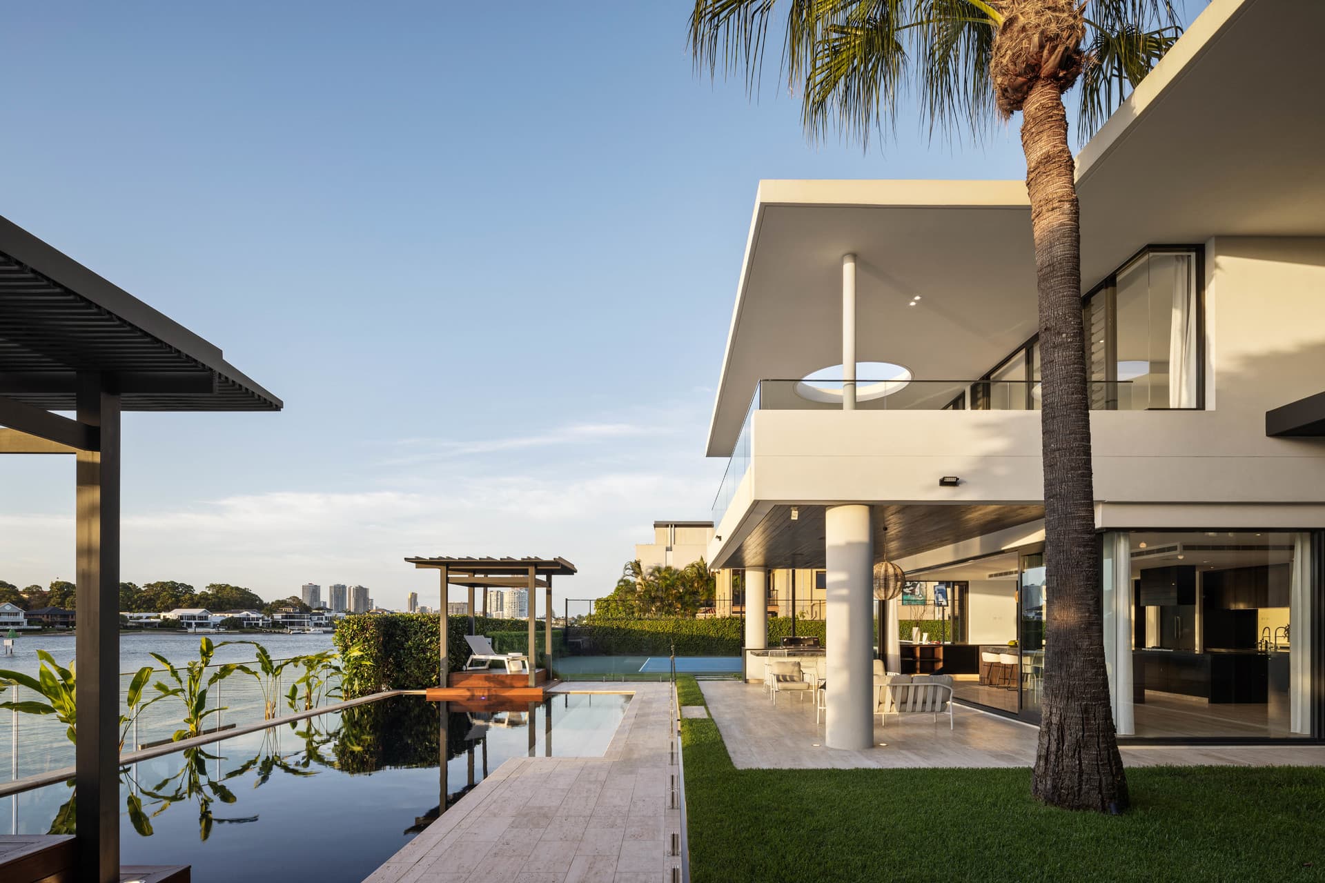 8 Southern Cross Drive, Cronin Island, QLD, 4217, Cronin Island - Thumbnail 3