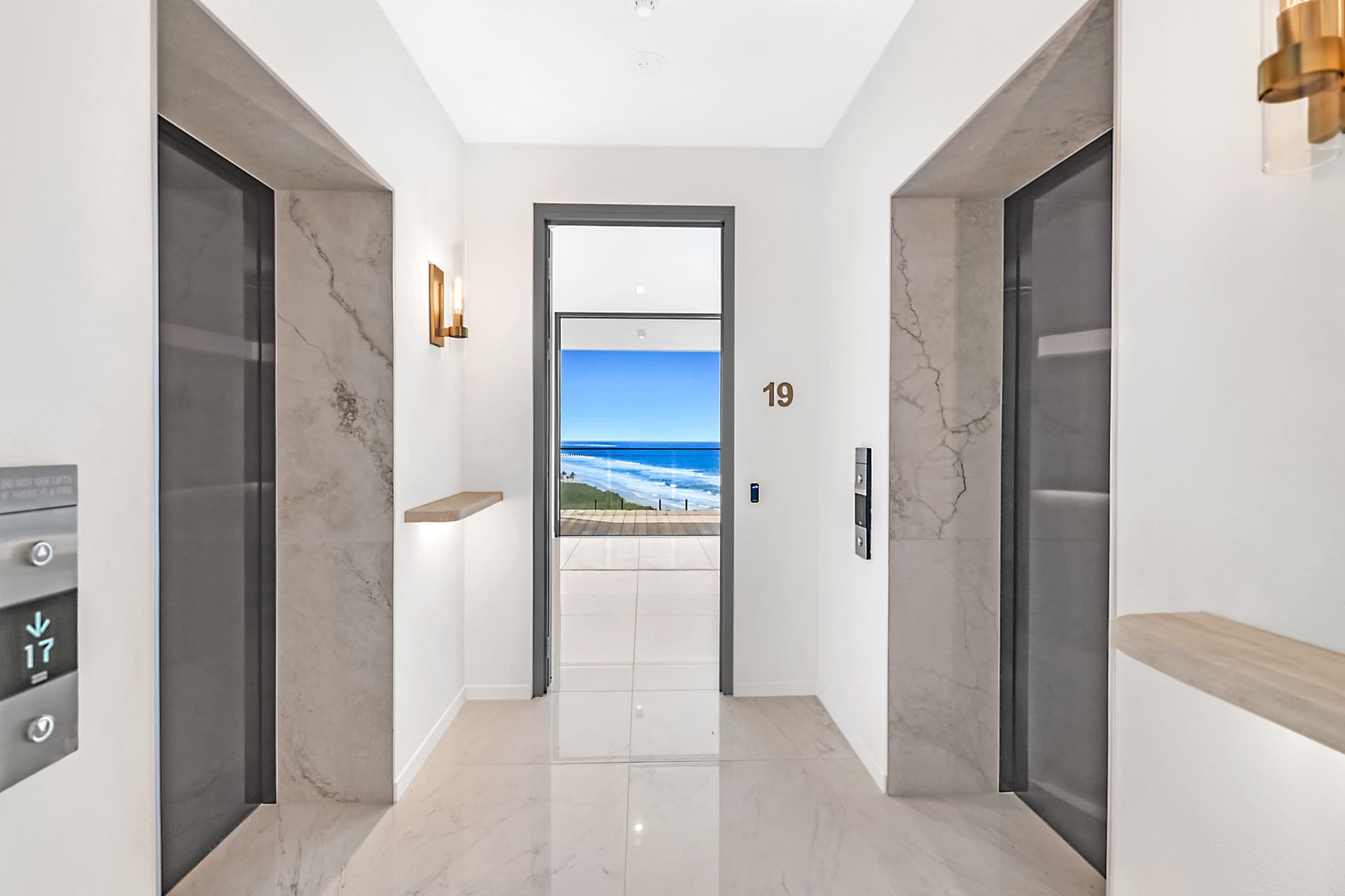 19/2-4 Macarthur Parade, Main Beach, QLD, 4217, Main Beach - Thumbnail 4