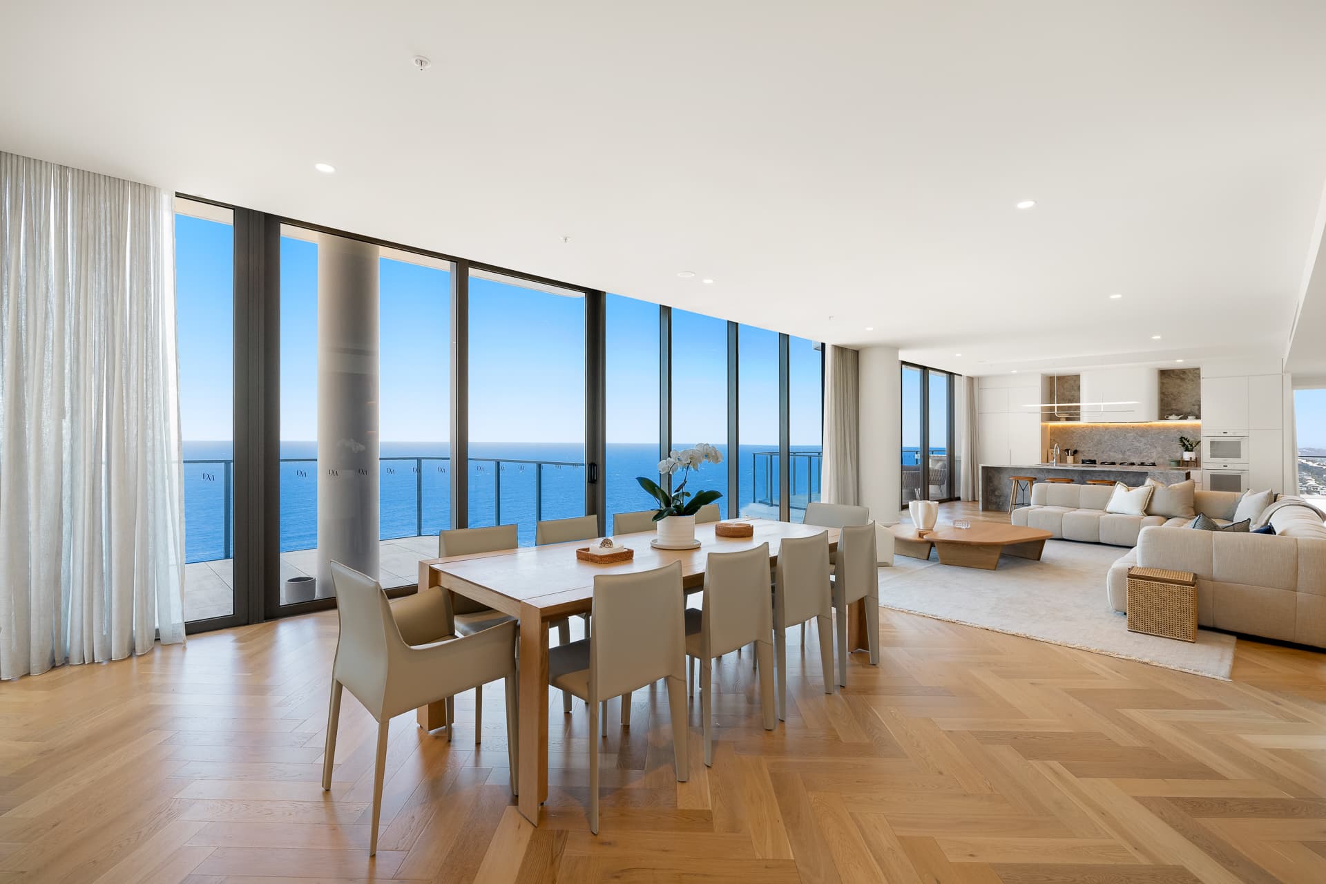 3001/15 Peerless Avenue, Mermaid Beach, QLD, 4218, Mermaid Beach - Thumbnail 4