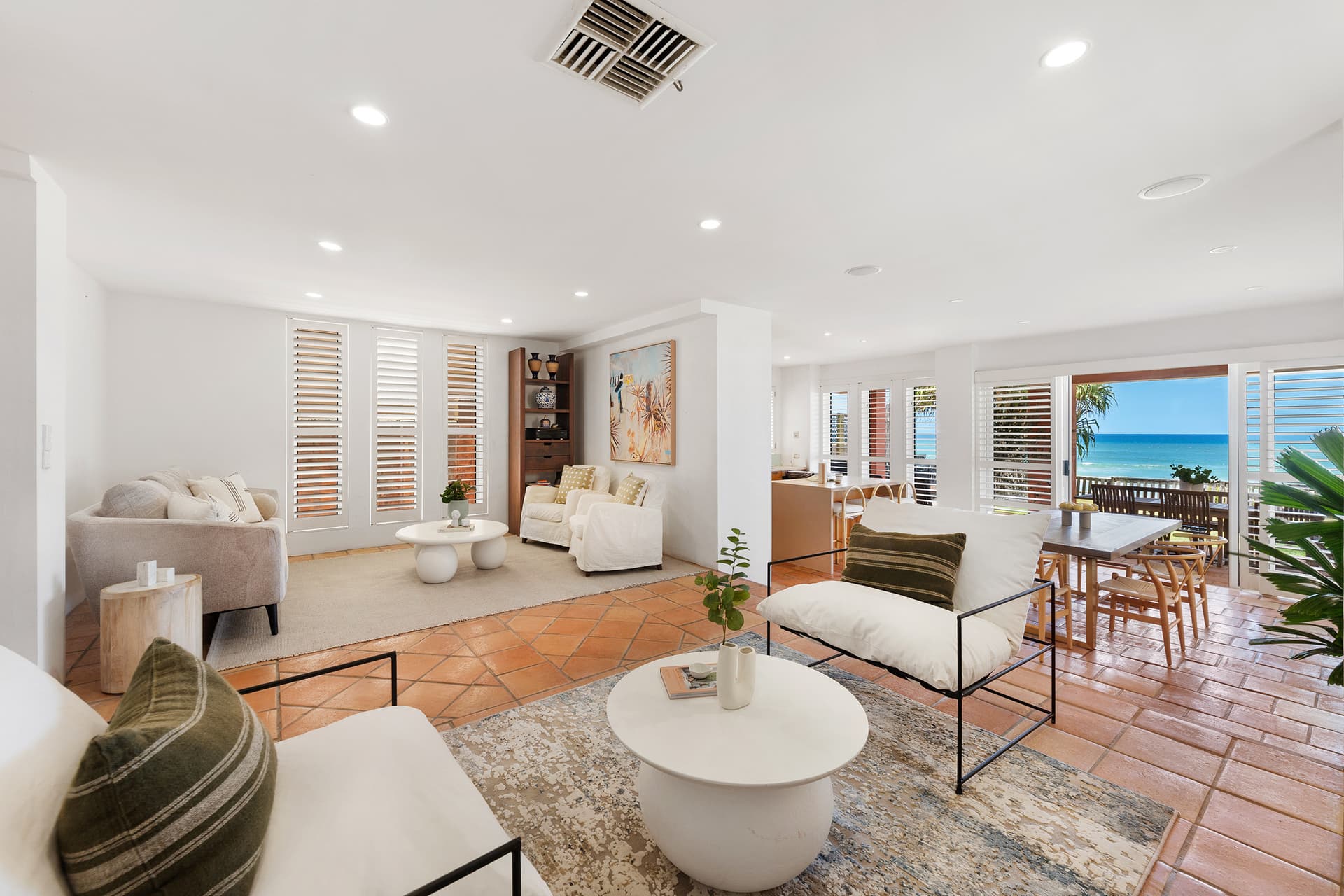 69 Jefferson Lane, Palm Beach, QLD, 4221, Palm Beach - Thumbnail 3