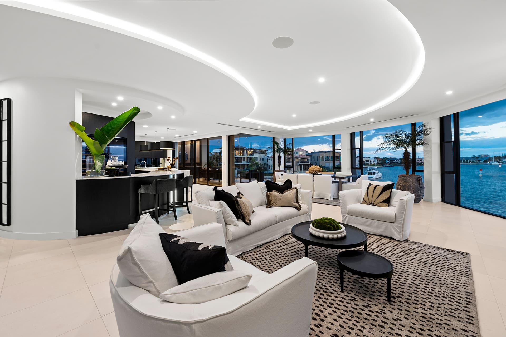 2/221 Watton Street, Newport Beach - Thumbnail 8