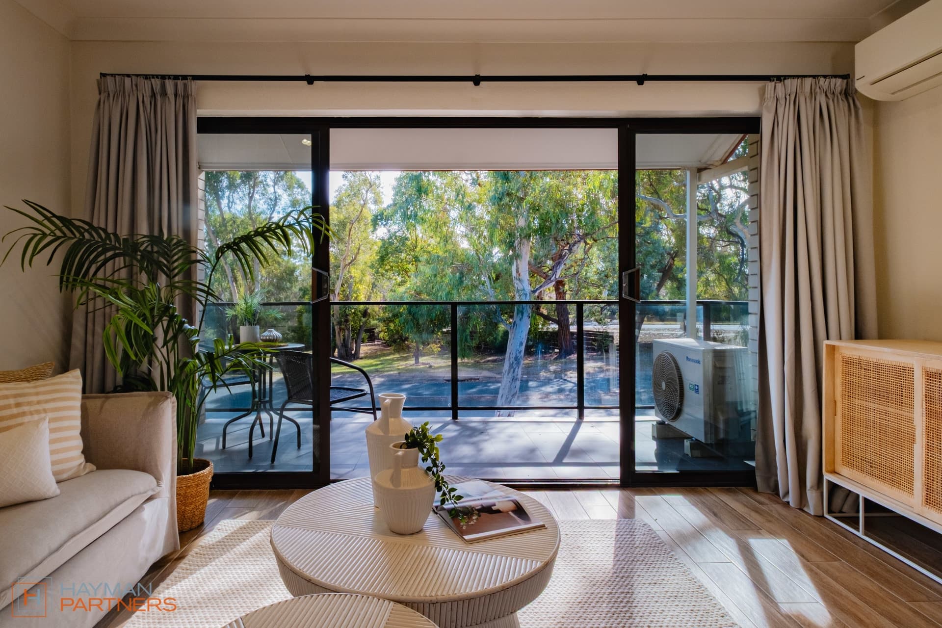 8/7 Hyndes Crescent, Holder ACT 2611, Holder - Image 1