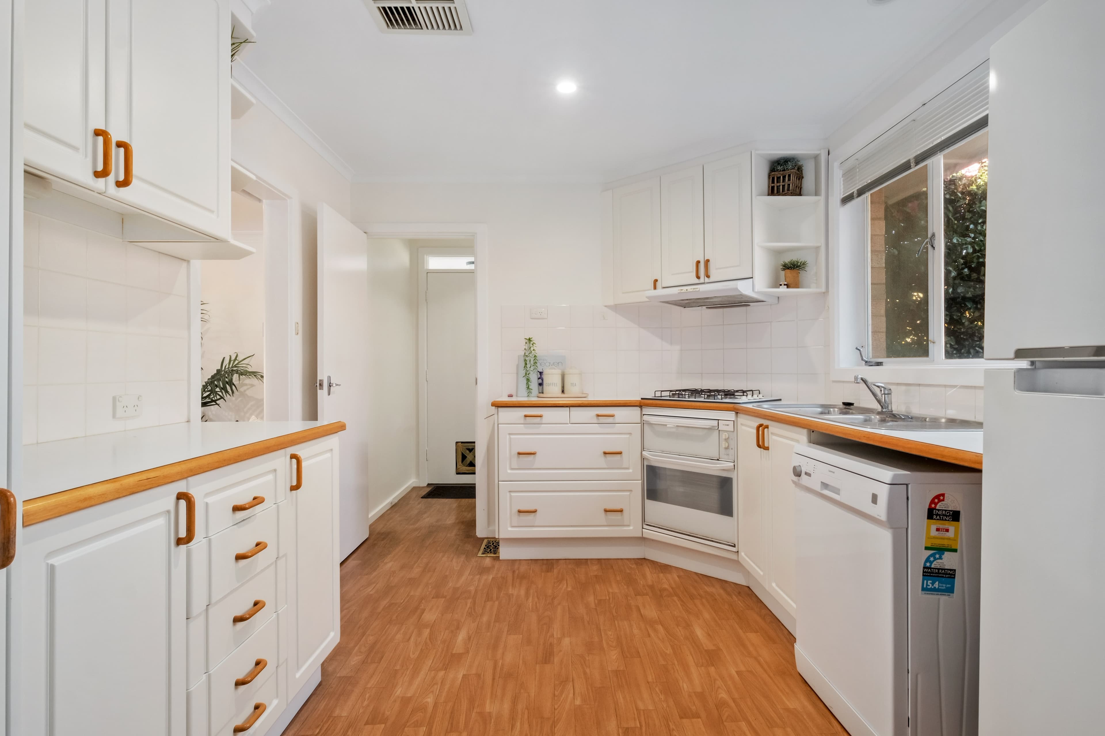 20 Mirbelia Crescent, Rivett ACT 2611, Rivett - Thumbnail 6