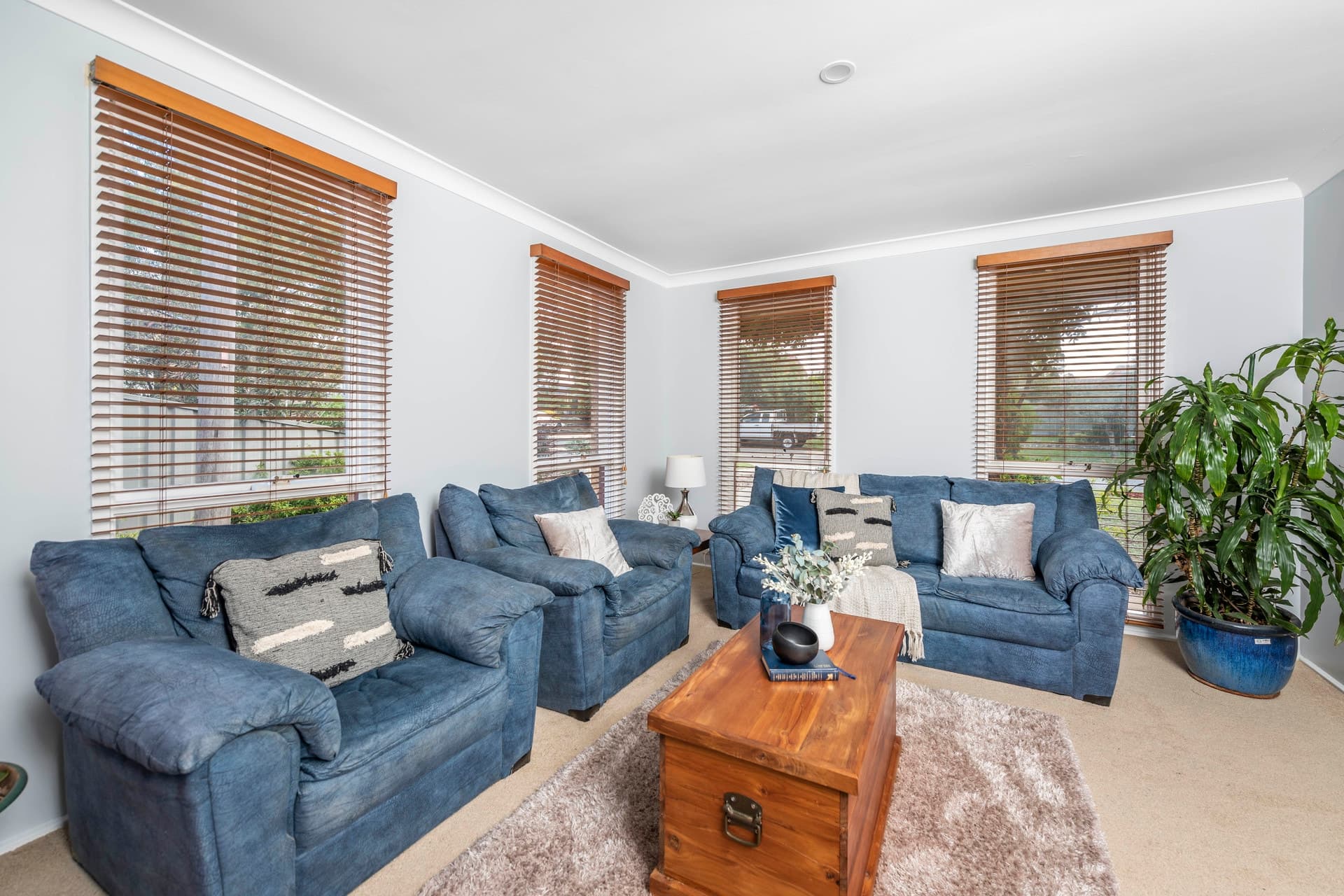 32 Shenton Crescent, STIRLING ACT 2611, Stirling - Thumbnail 8