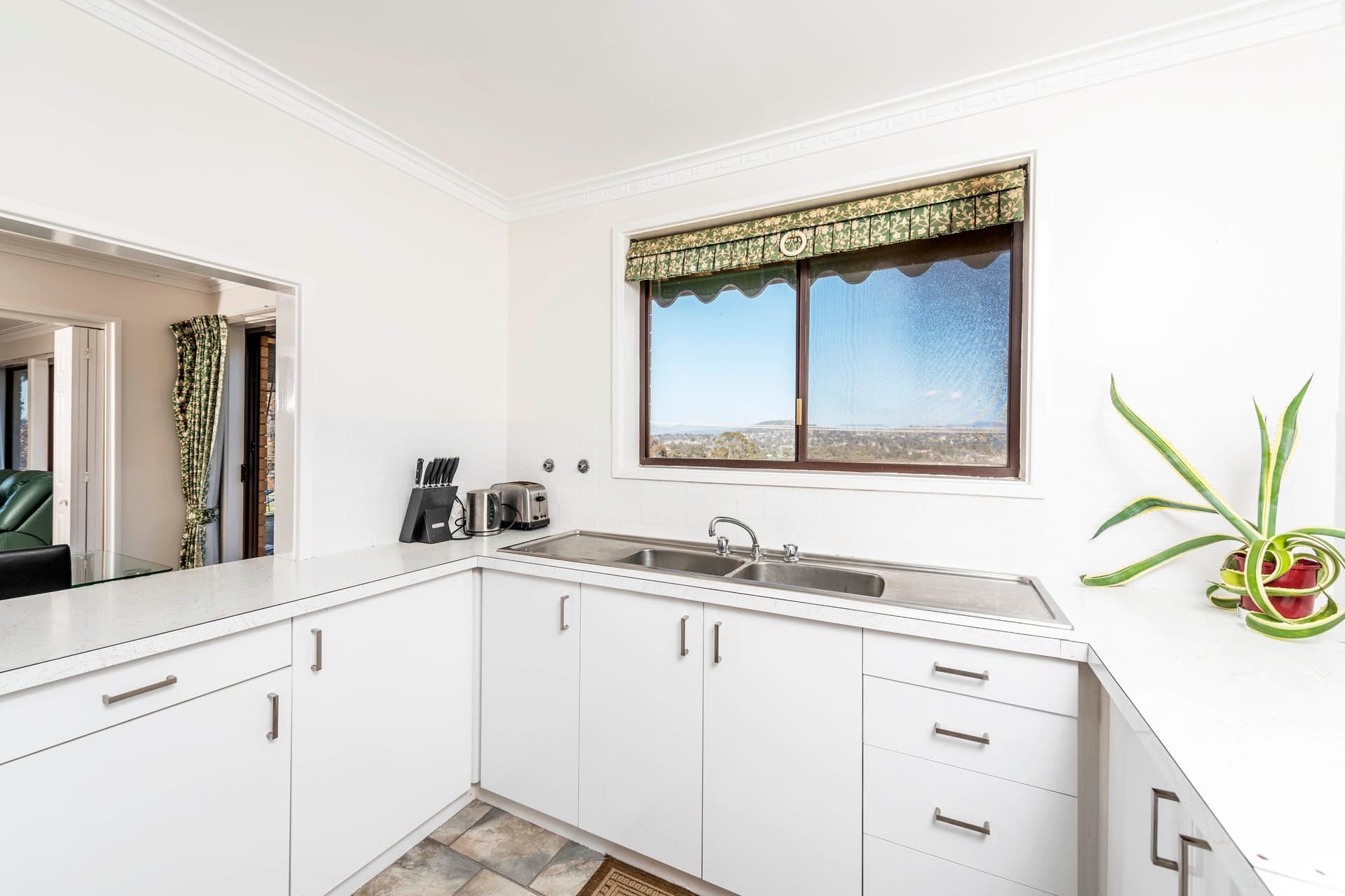 22 Rubbo Crescent, Weston ACT 2611, Weston - Thumbnail 5