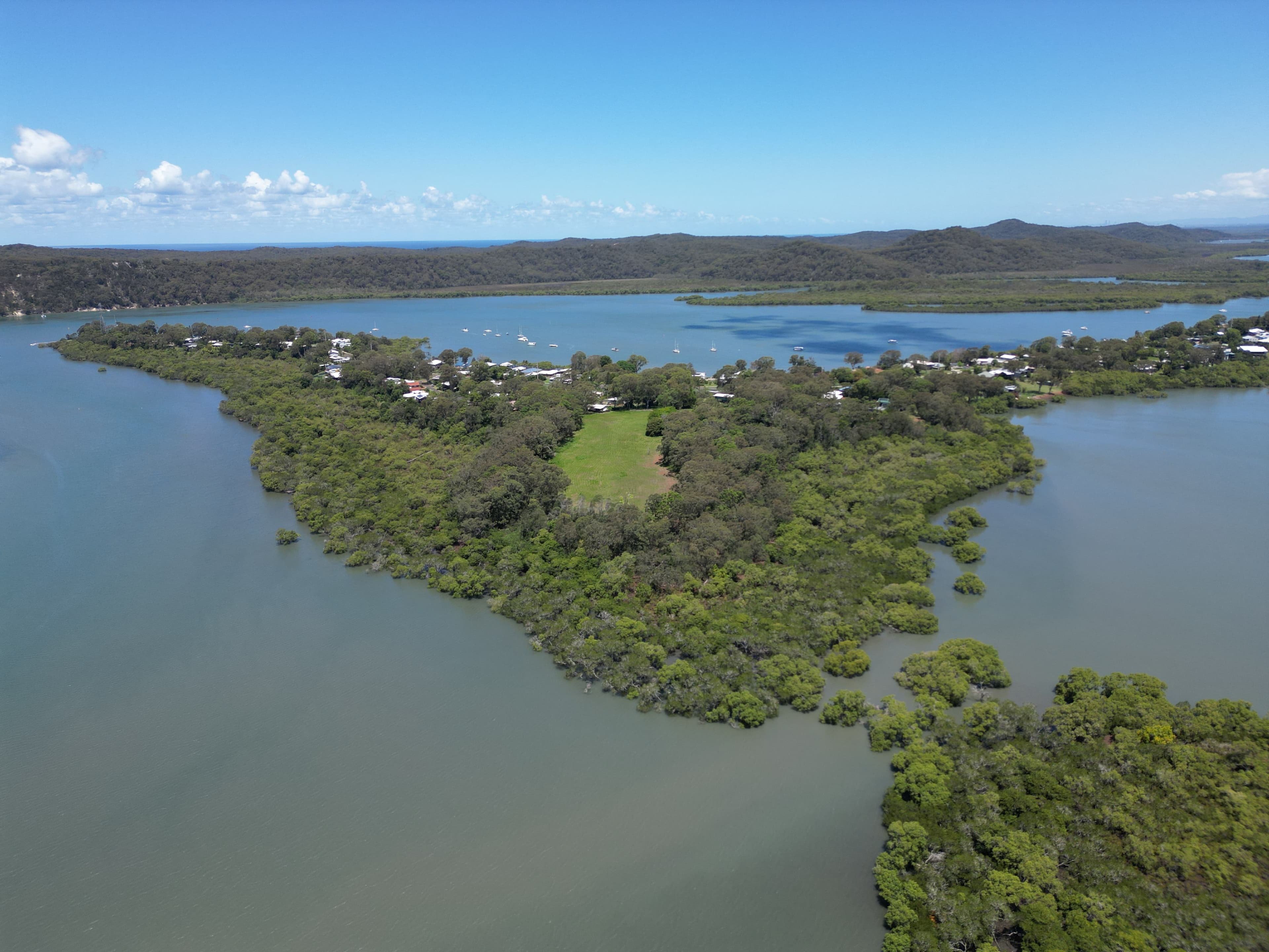 1 Wright Street, Russell Island QLD 4184, Russell Island - Thumbnail 4