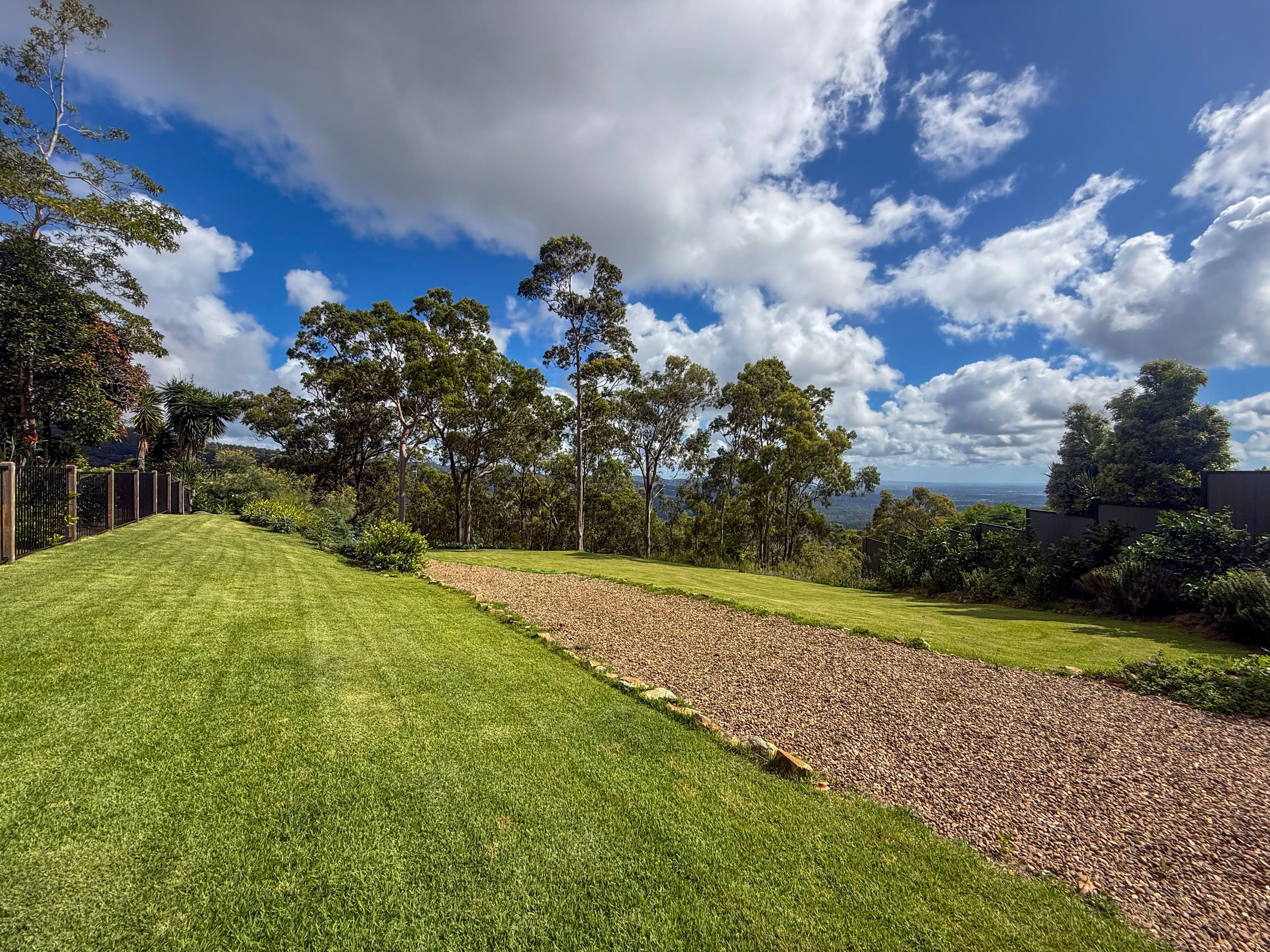 21 Wildflower Court, Clagiraba QLD 4211, Clagiraba - Thumbnail 3