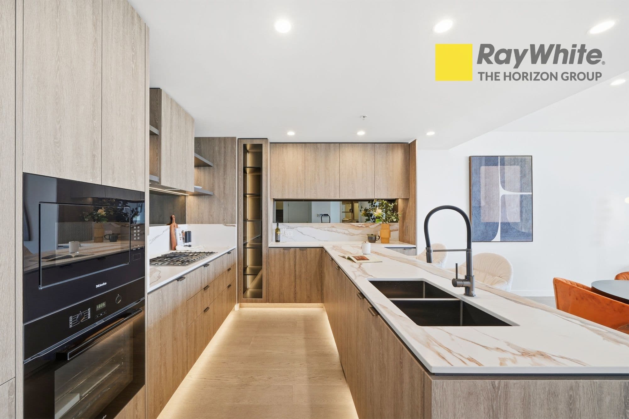 1407/8 Hinchcliffe, Zetland NSW 2017, Zetland - Thumbnail 7