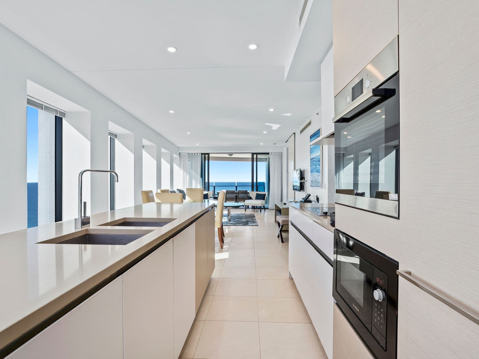 2405/4 The Esplanade, Surfers Paradise QLD 4217, Surfers Paradise - Thumbnail 2