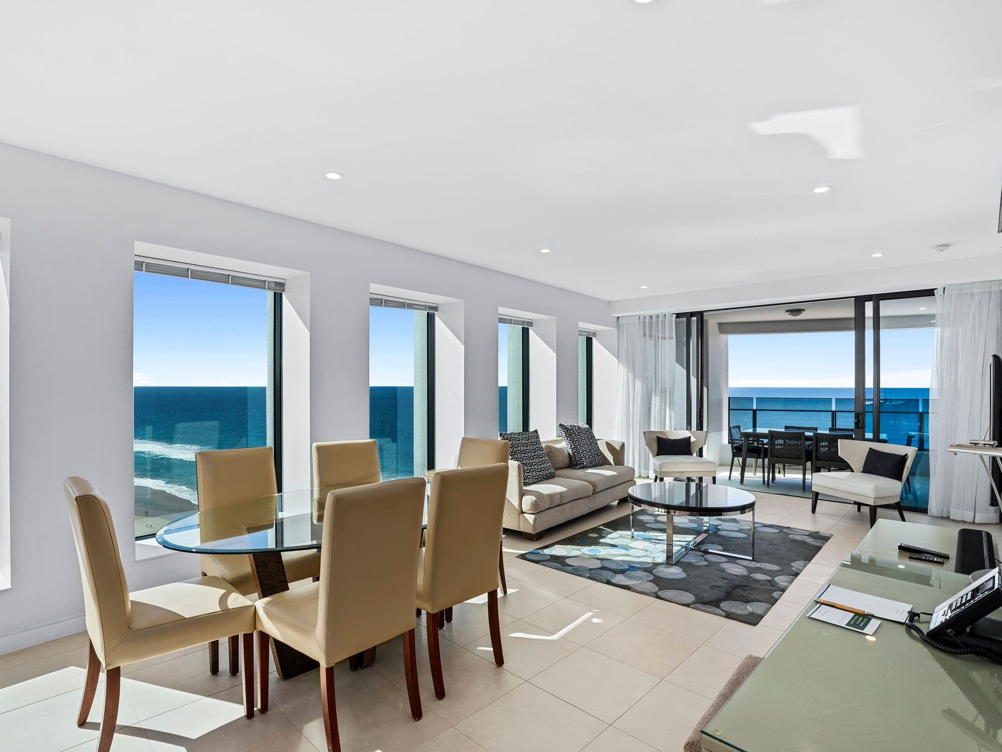 2405/4 The Esplanade, Surfers Paradise QLD 4217, Surfers Paradise - Thumbnail 3