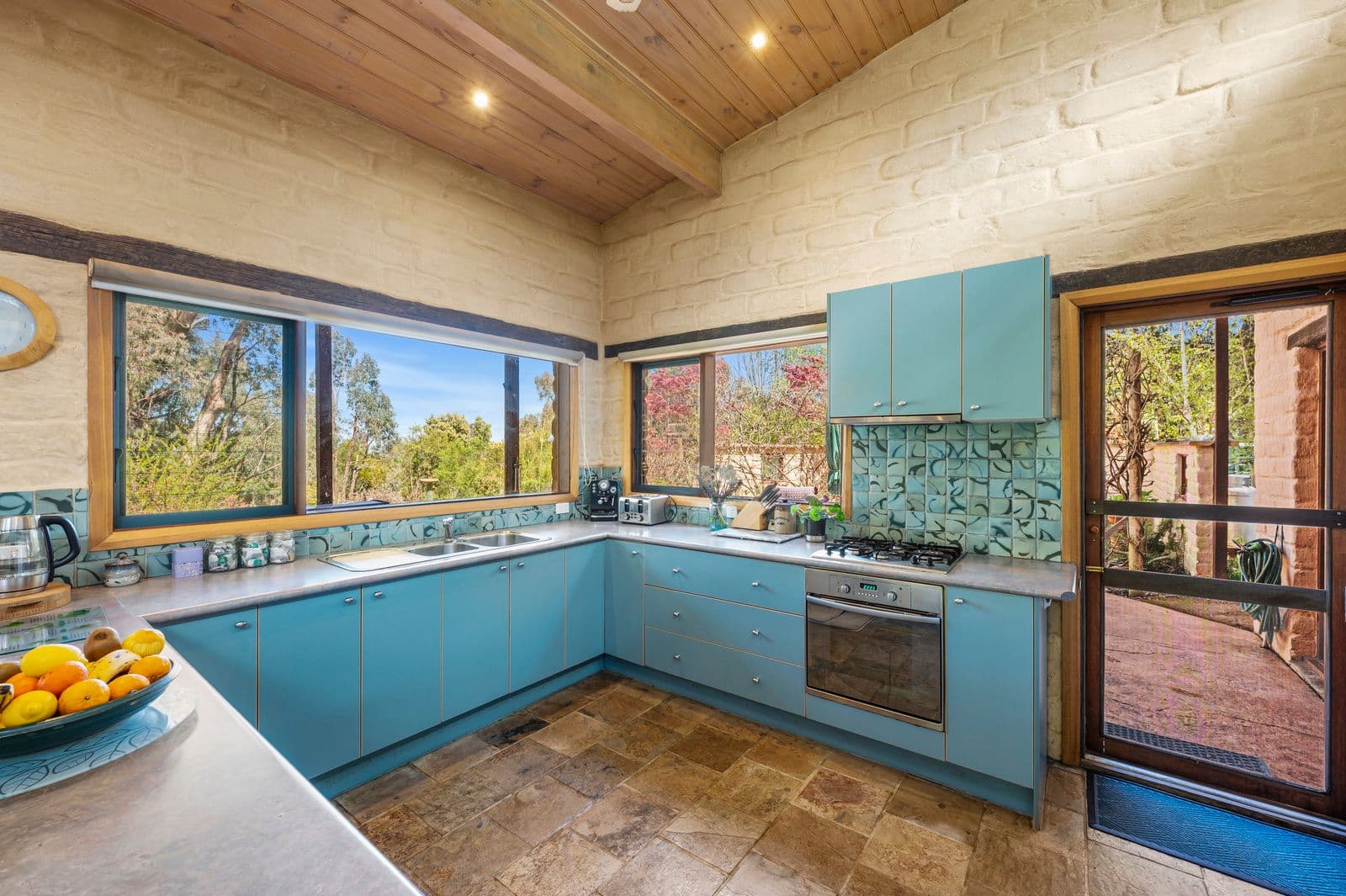 64 Bromfield Drive, Tolmie VIC 3723, Tolmie - Thumbnail 5