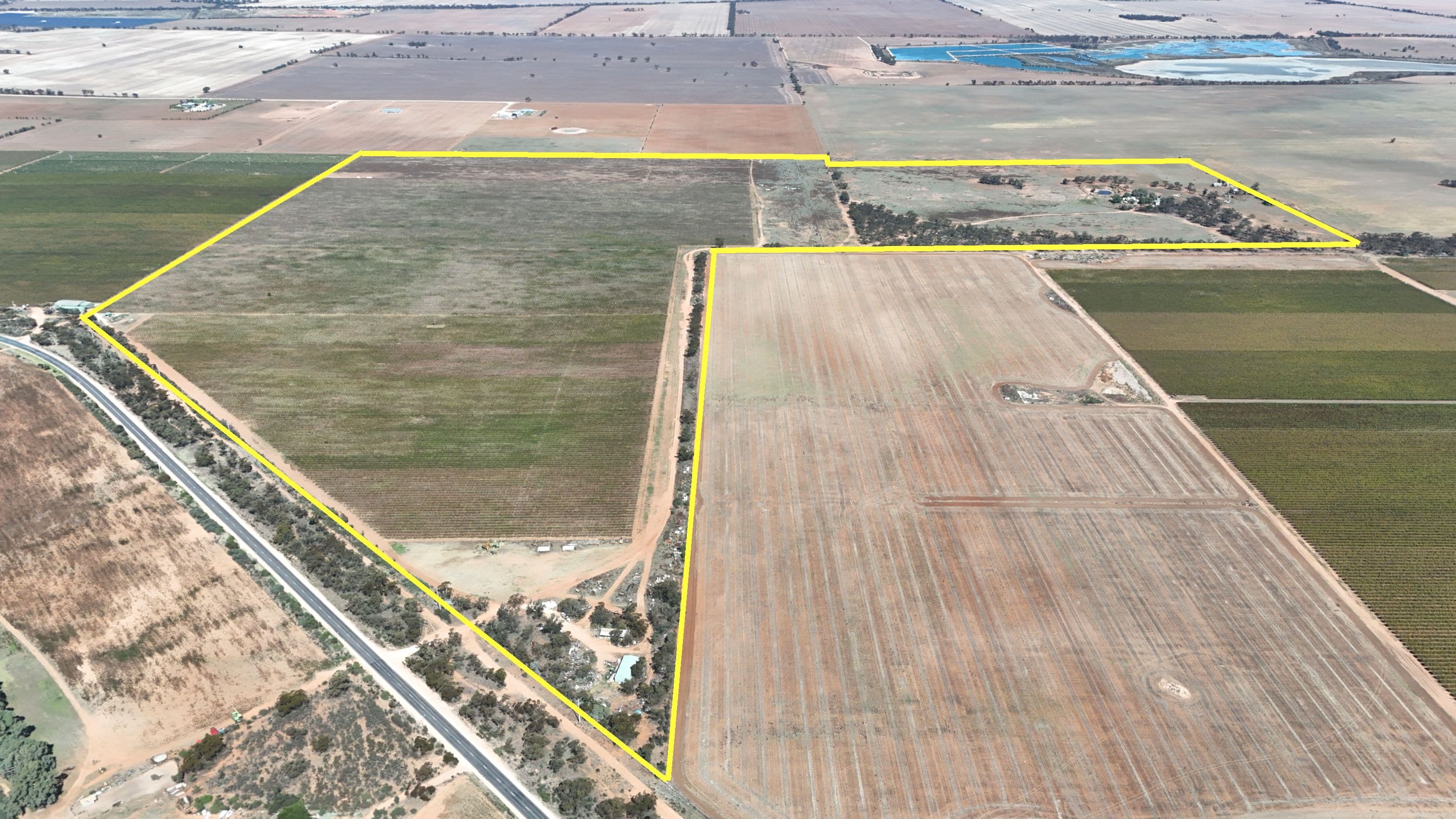 595 Woorinen Road, Swan Hill VIC 3585, Swan Hill - Thumbnail 3