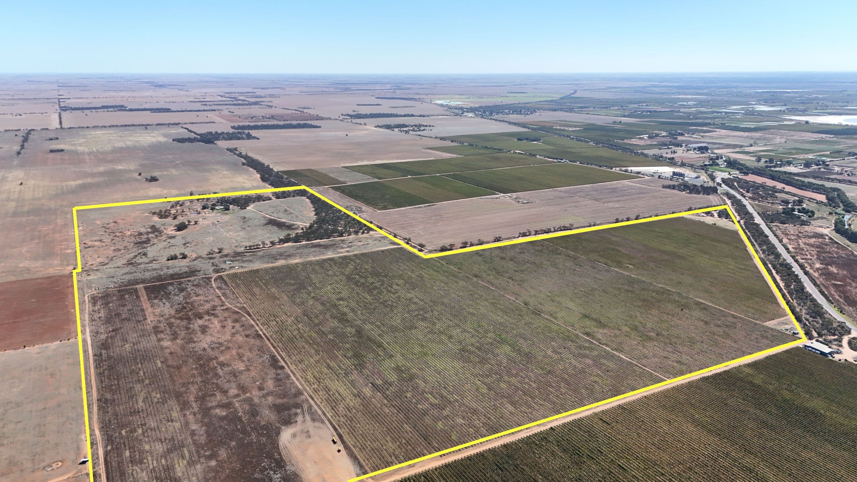 595 Woorinen Road, Swan Hill VIC 3585, Swan Hill - Thumbnail 4