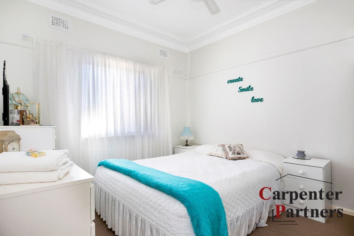 4 Percy Street, HILL TOP, Hill Top - Image 1