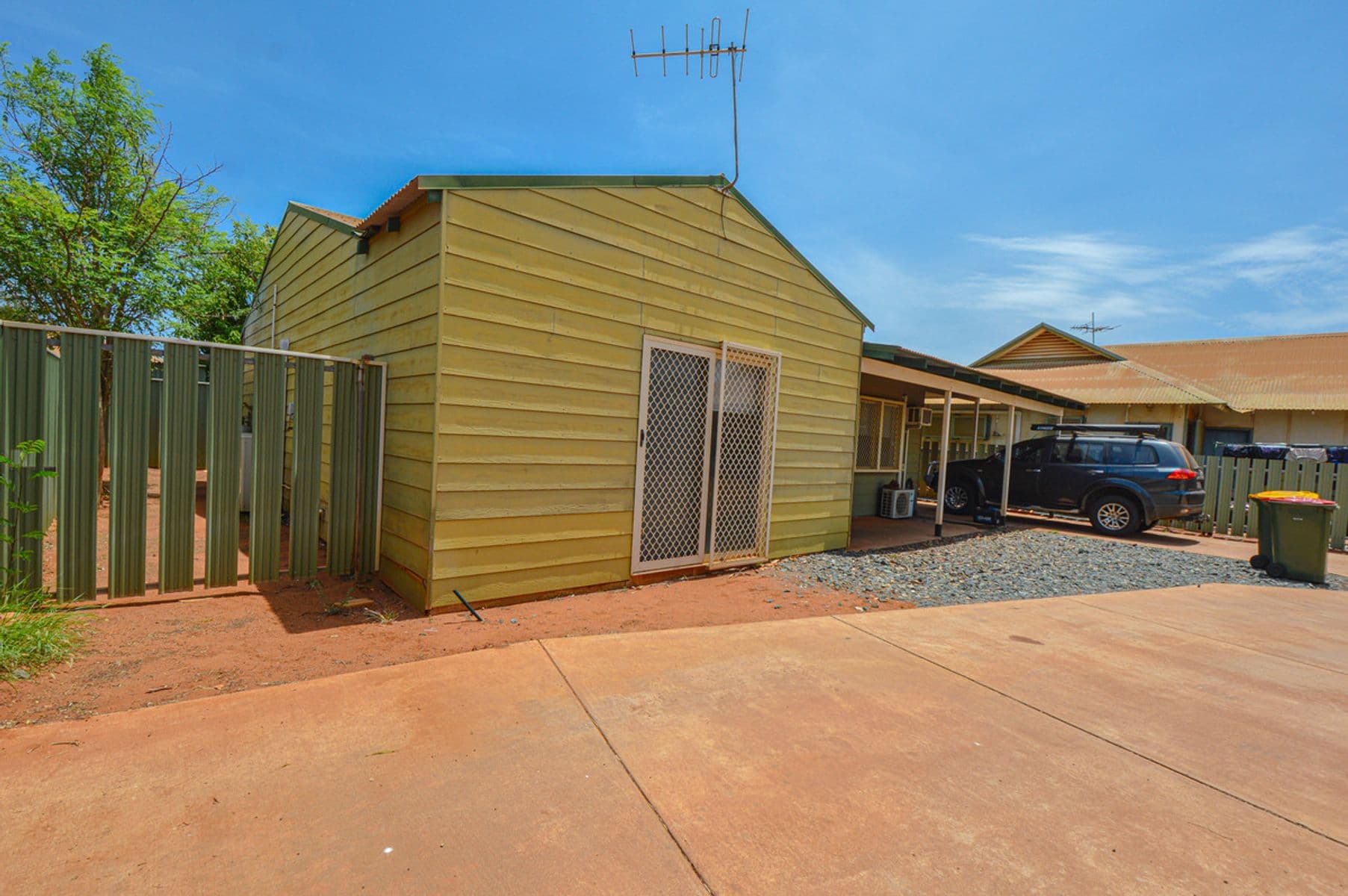 20B Yanderra Crescent, South Hedland WA 6722, South Hedland - Thumbnail 3