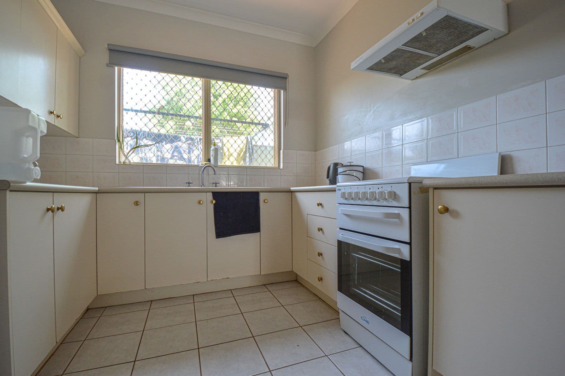 20B Yanderra Crescent, South Hedland WA 6722, South Hedland - Thumbnail 8