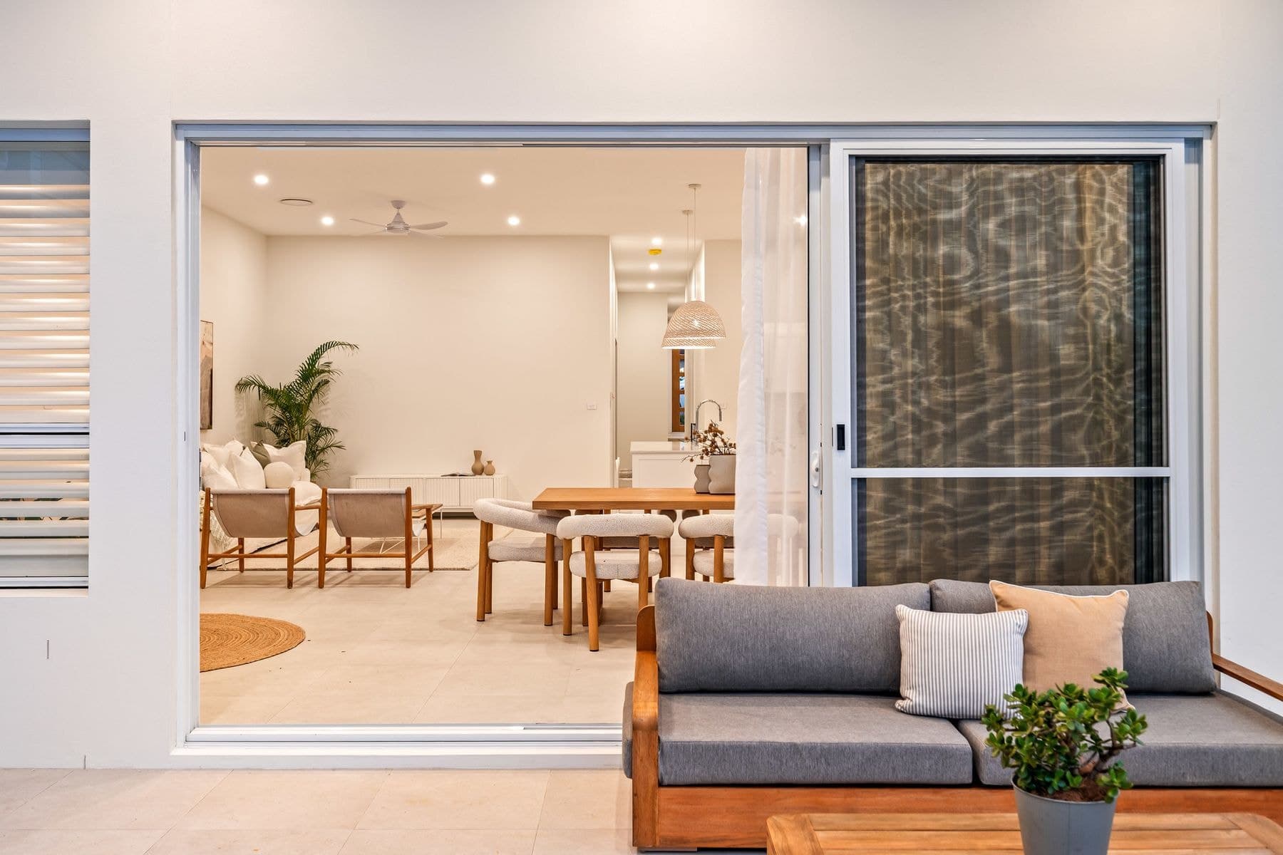 54 Cowlishaw Street, Redhead NSW 2290, Redhead - Thumbnail 7