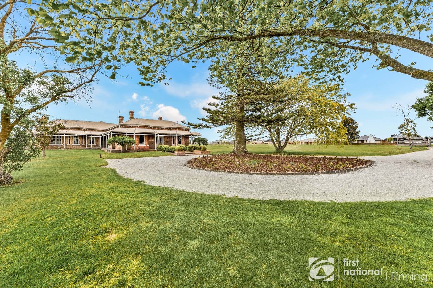 130 Tuckers Road, Clyde VIC 3978, Clyde - Thumbnail 4