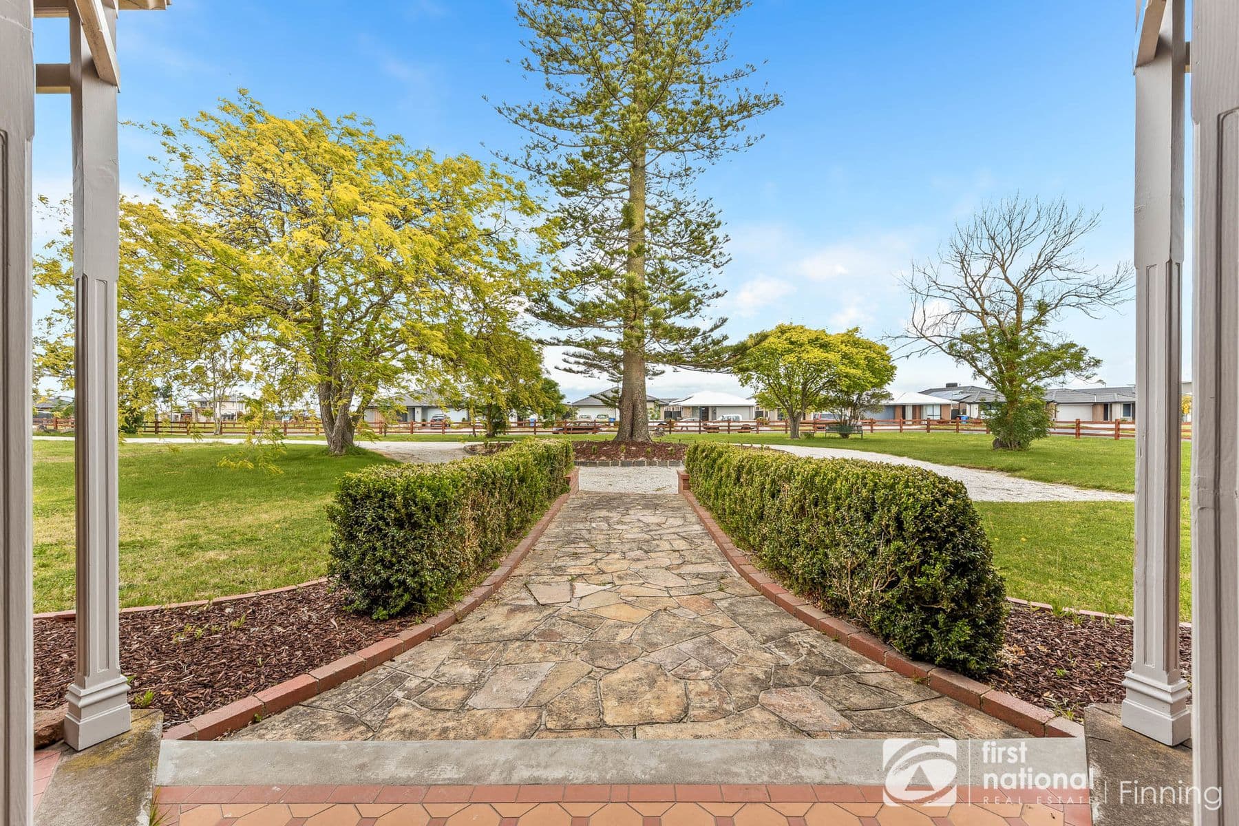 130 Tuckers Road, Clyde VIC 3978, Clyde - Thumbnail 6