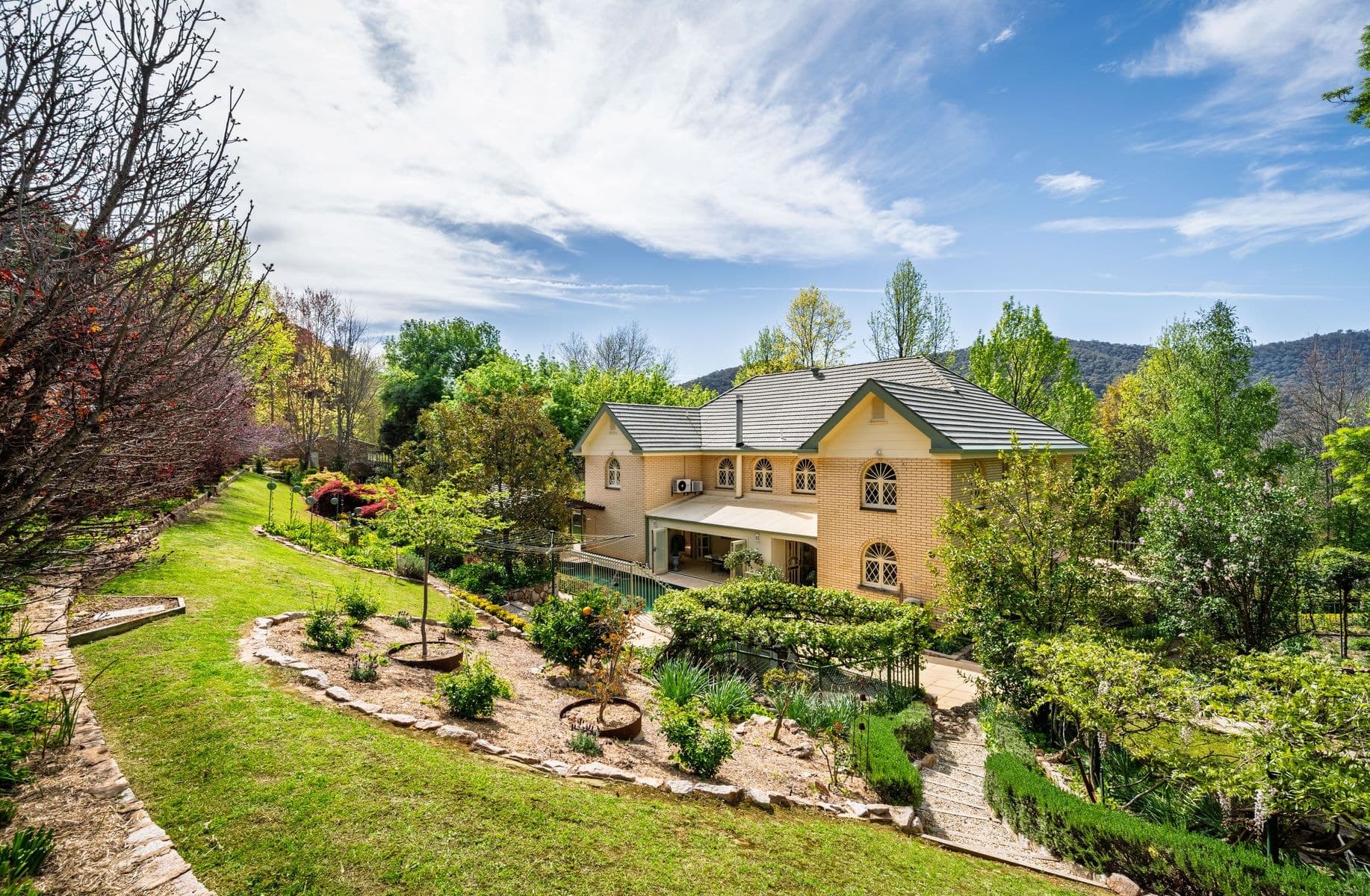 1B Barberry Court, Bright VIC 3741, Bright - Thumbnail 6