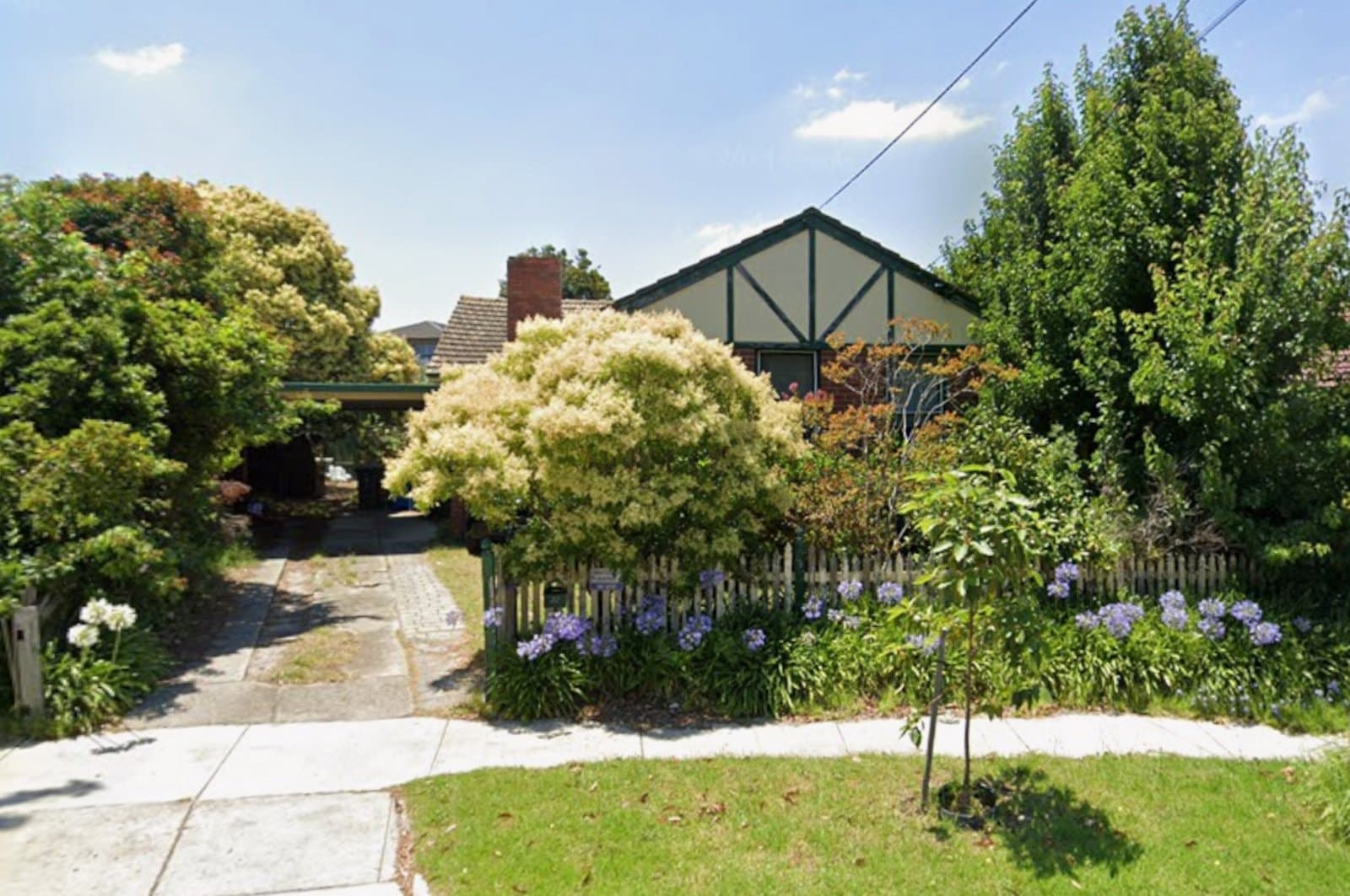 32 Heath Crescent, Hampton East, Hampton East - Image 1